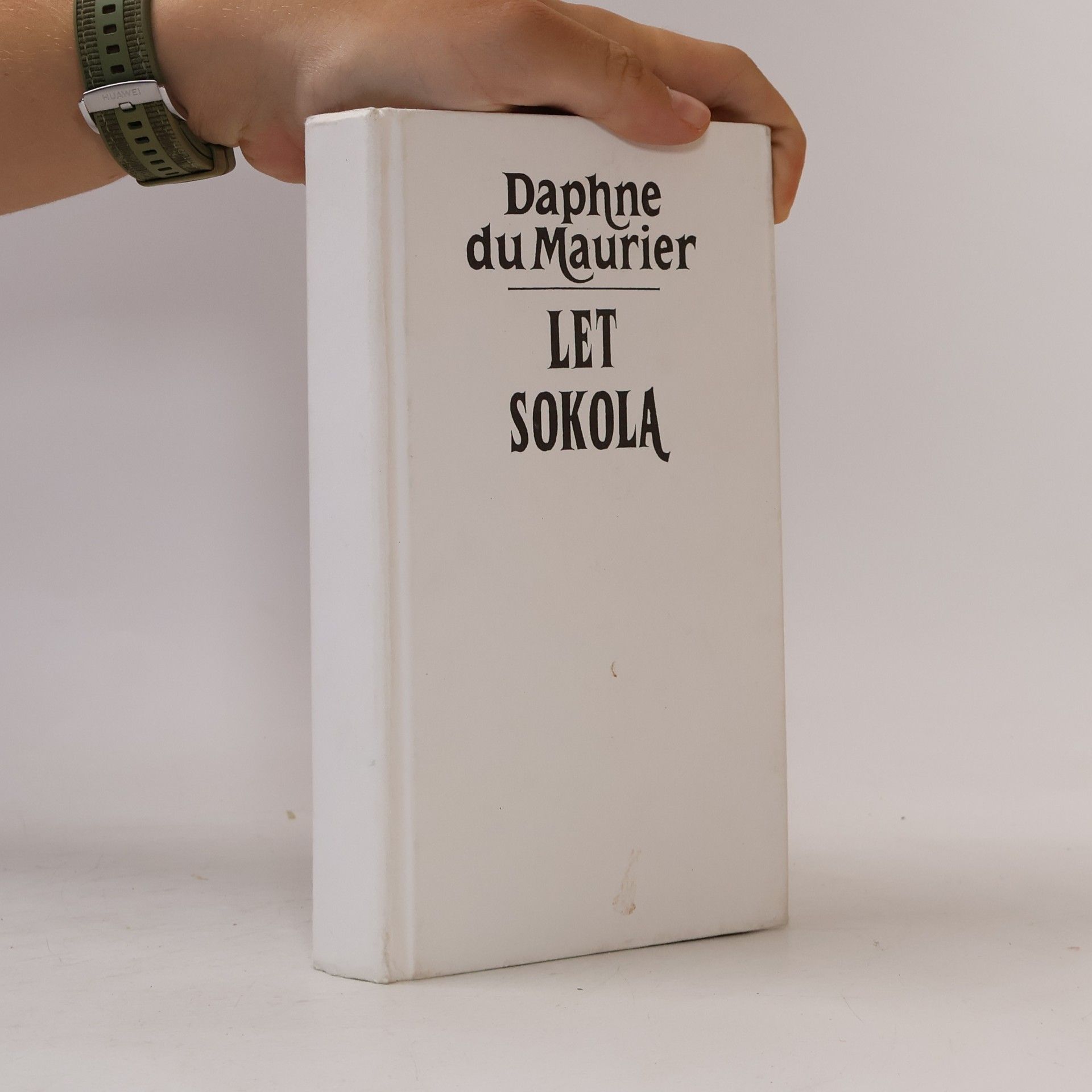 Daphne du Maurier Let sokola