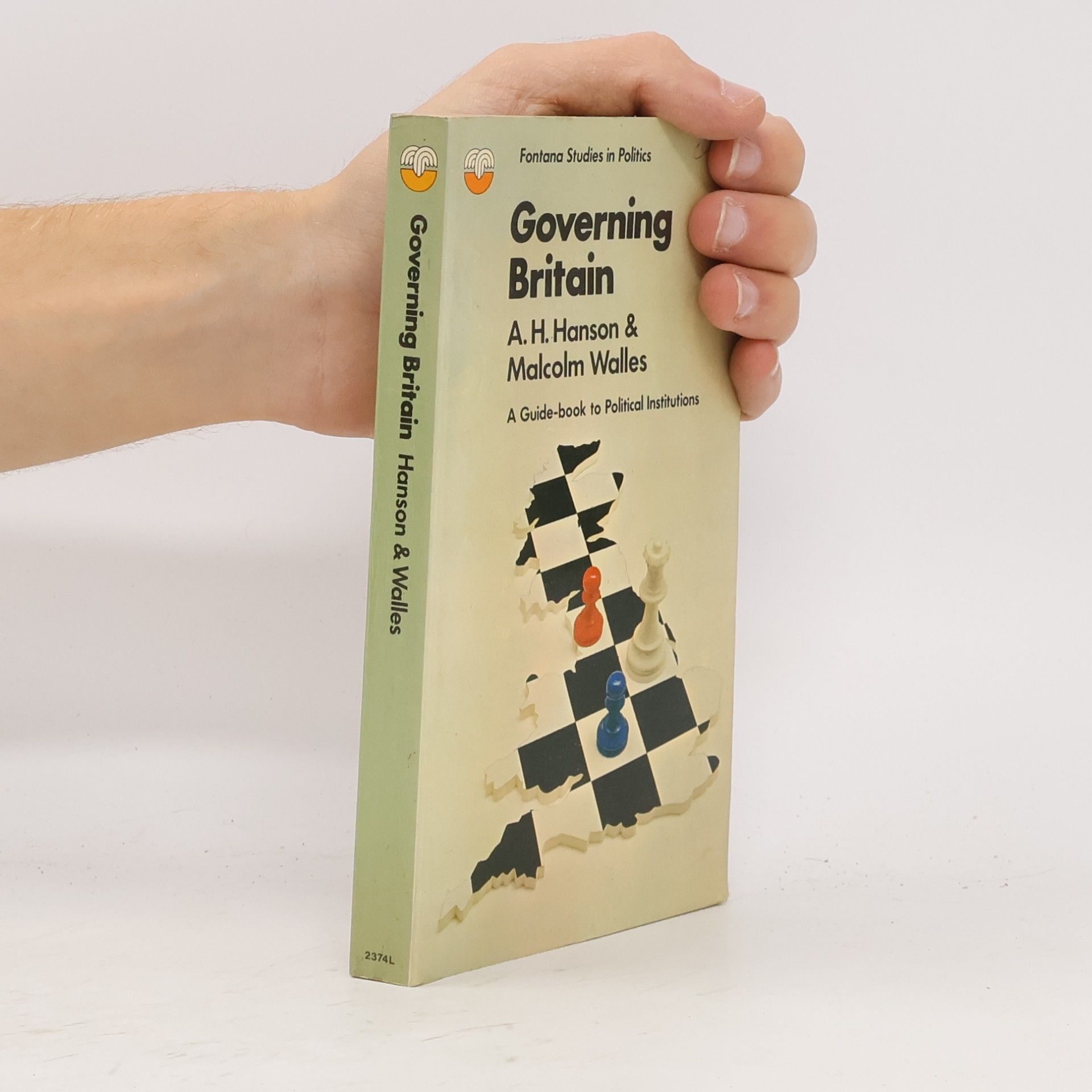 Malcolm Walles Governing Britain