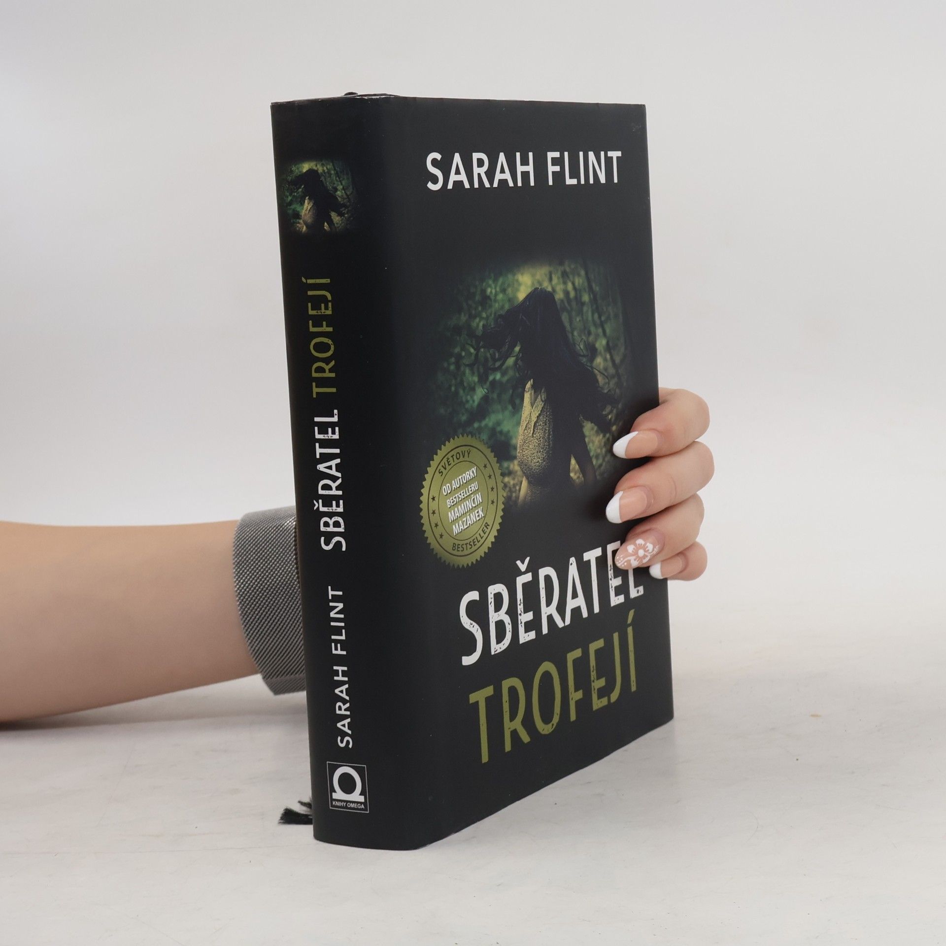 Sarah Flint Sběratel trofejí
