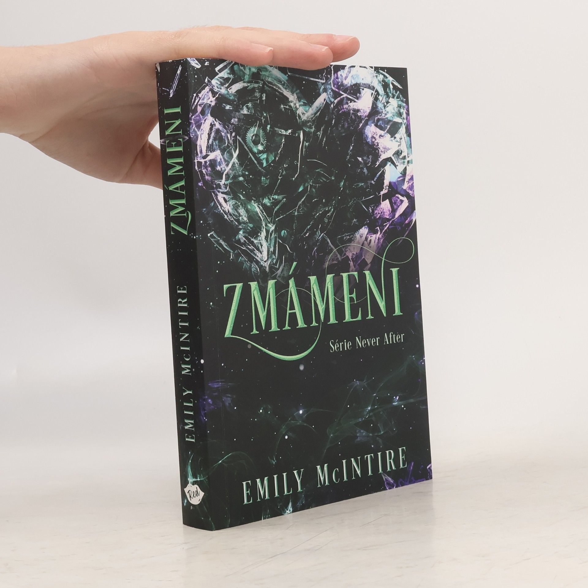 Emily McIntire Zmámeni