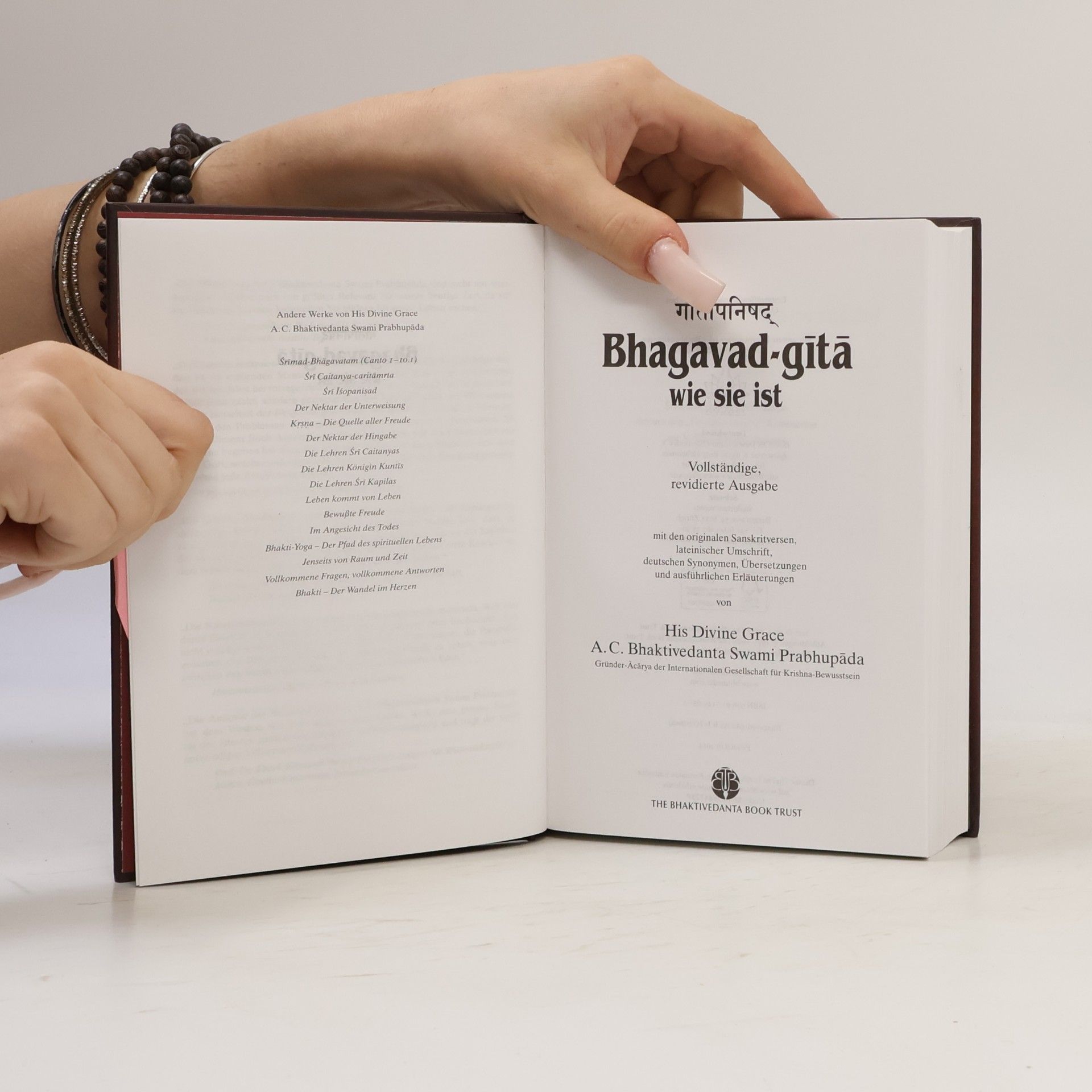 A. C. Bhaktivedanta Swami Prabhupada Bhagavad-gítá. Wie sie ist