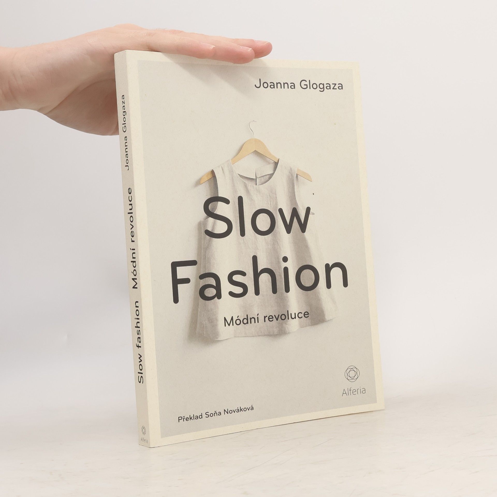 Joanna Glogaza Slow Fashion