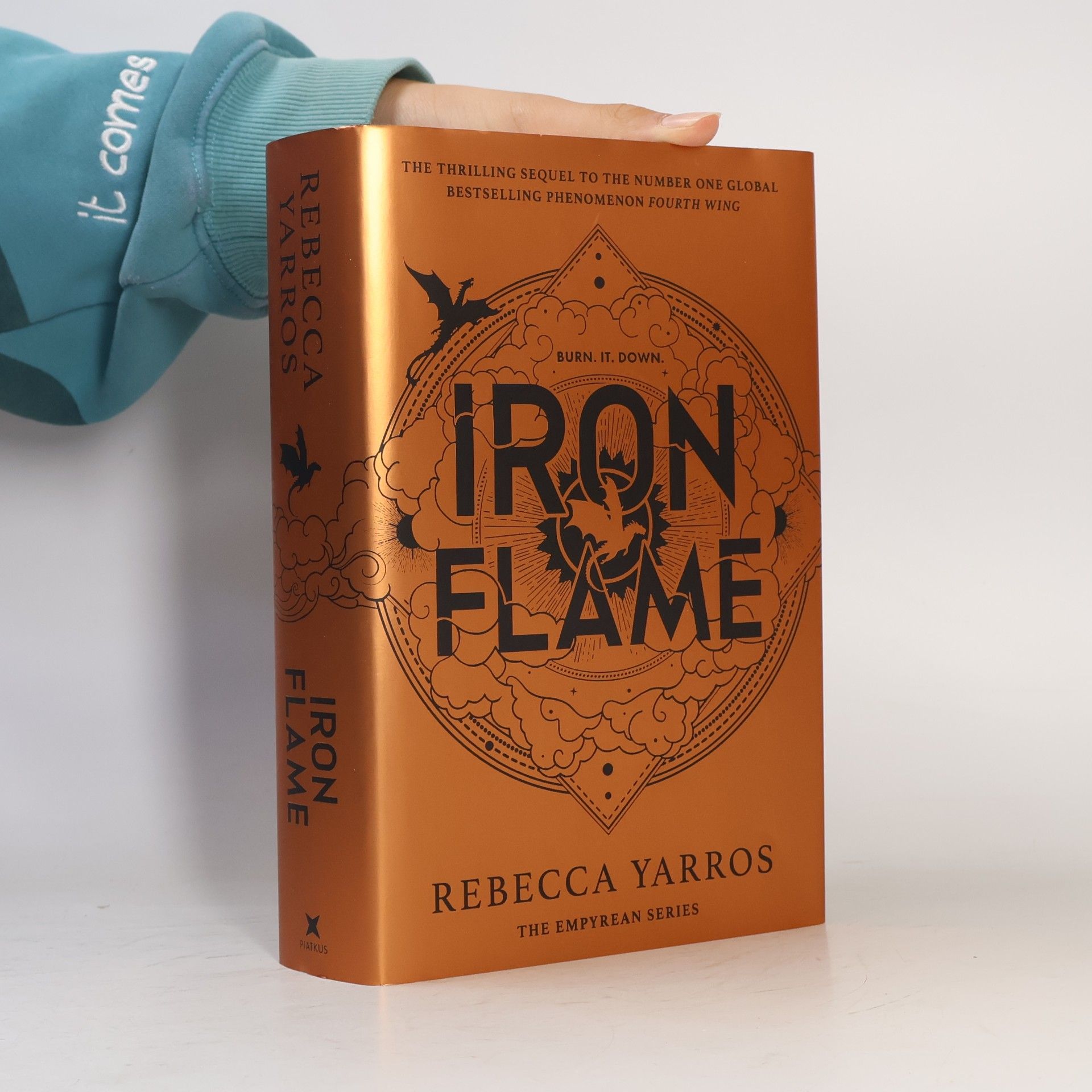 Rebecca Yarros Iron Flame