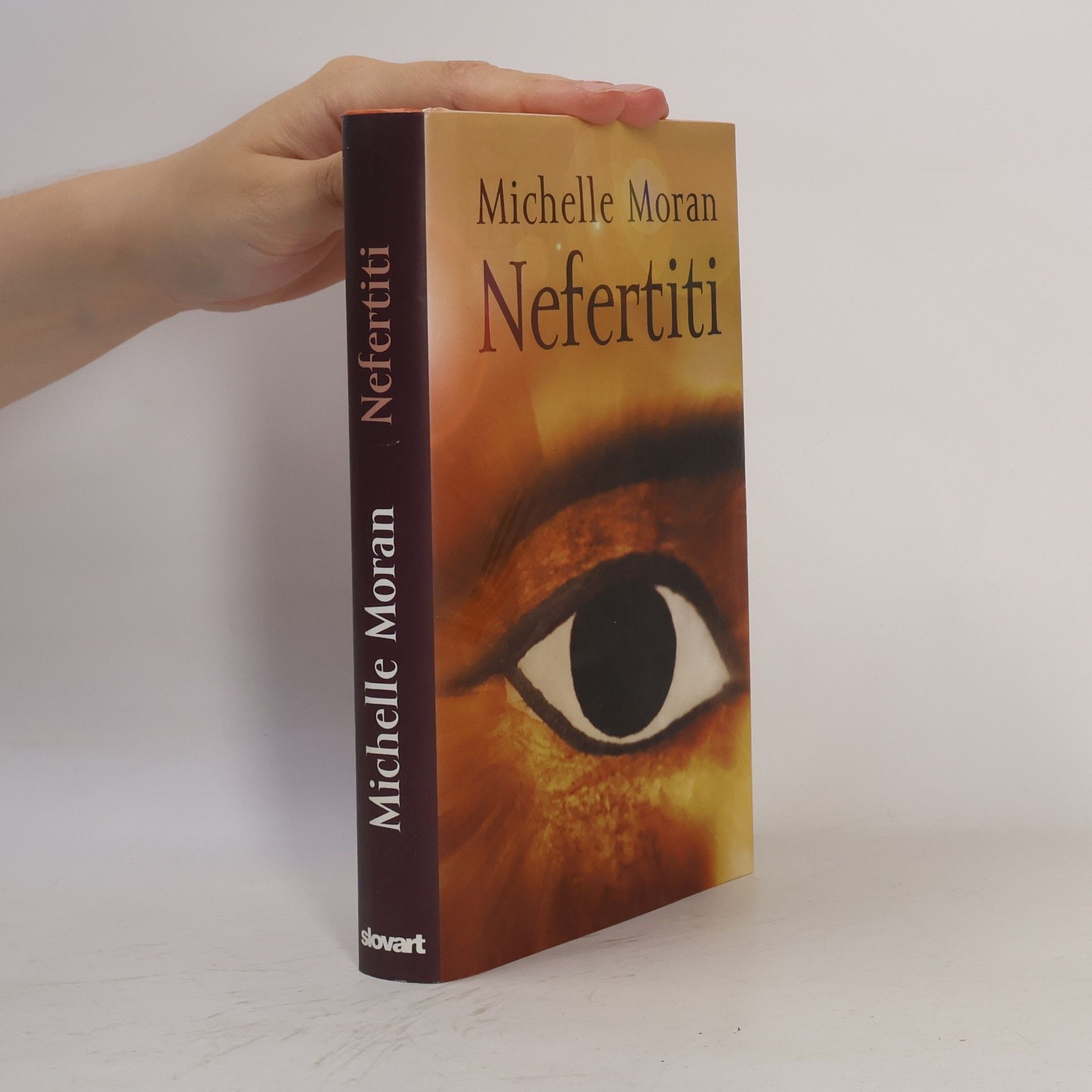 Michelle Moran Nefertiti
