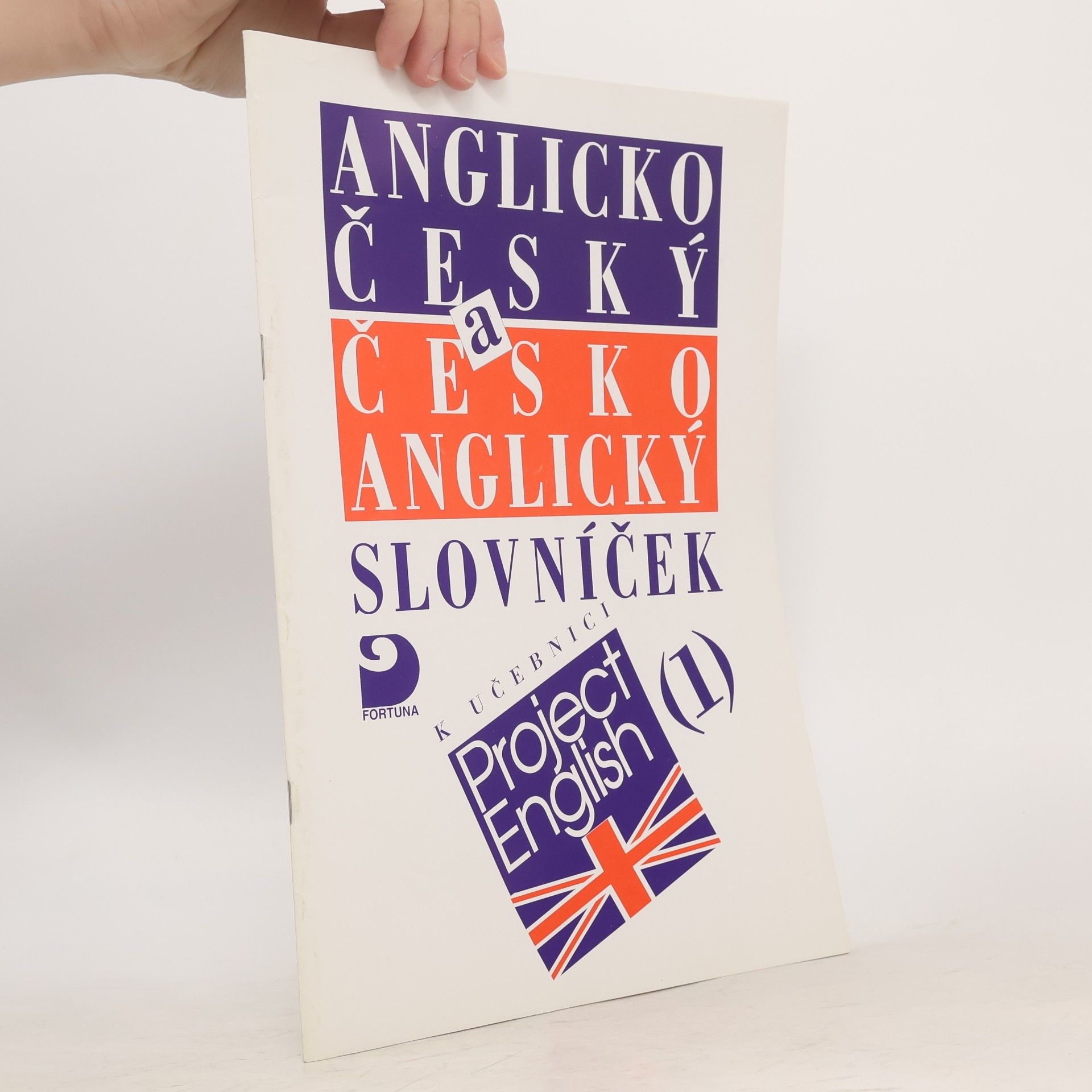 Soňa Nacherová Anglicko-český a česko-anglický slovníček k učebnici Project English 1