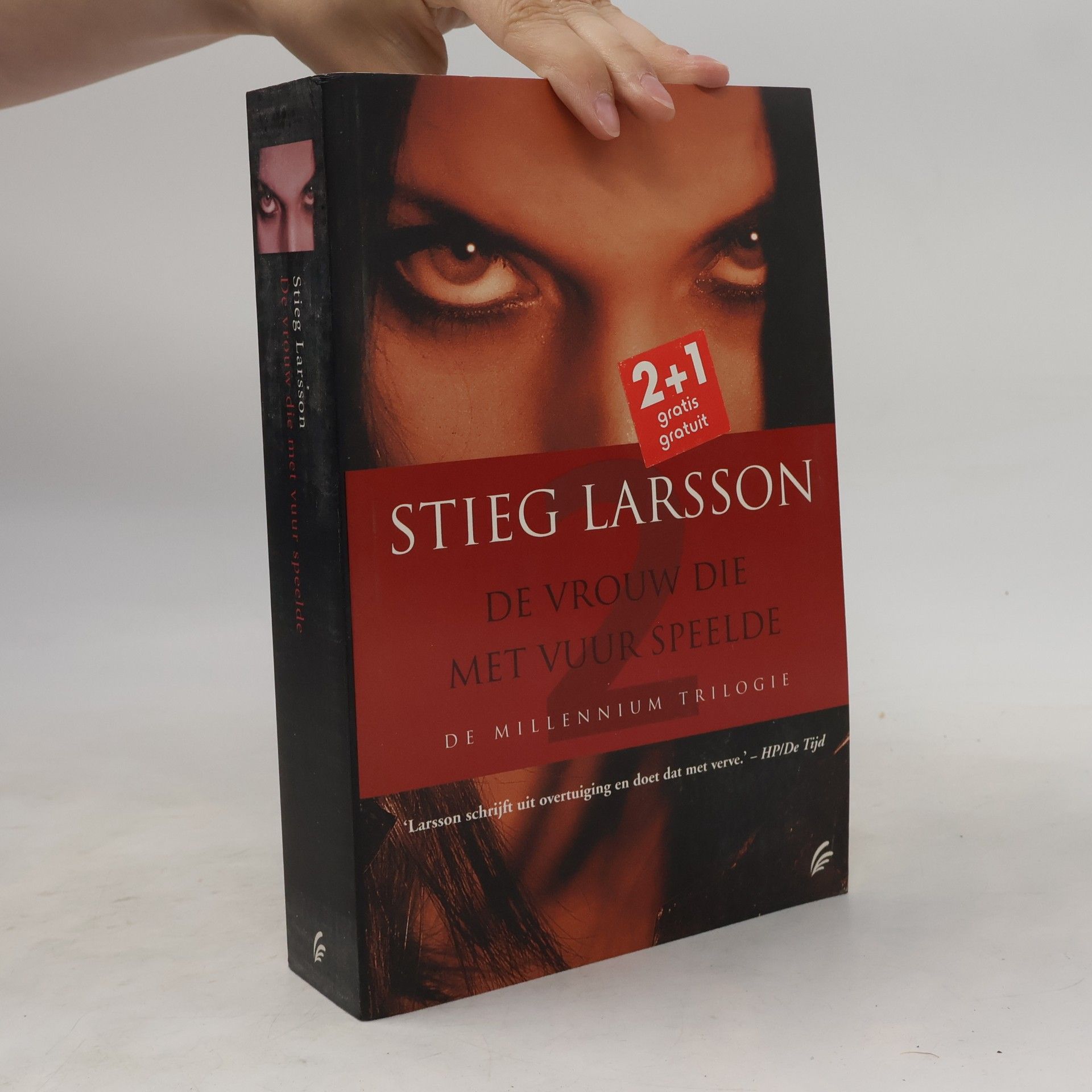 Stieg Larsson De vrouw die met vuur speelde