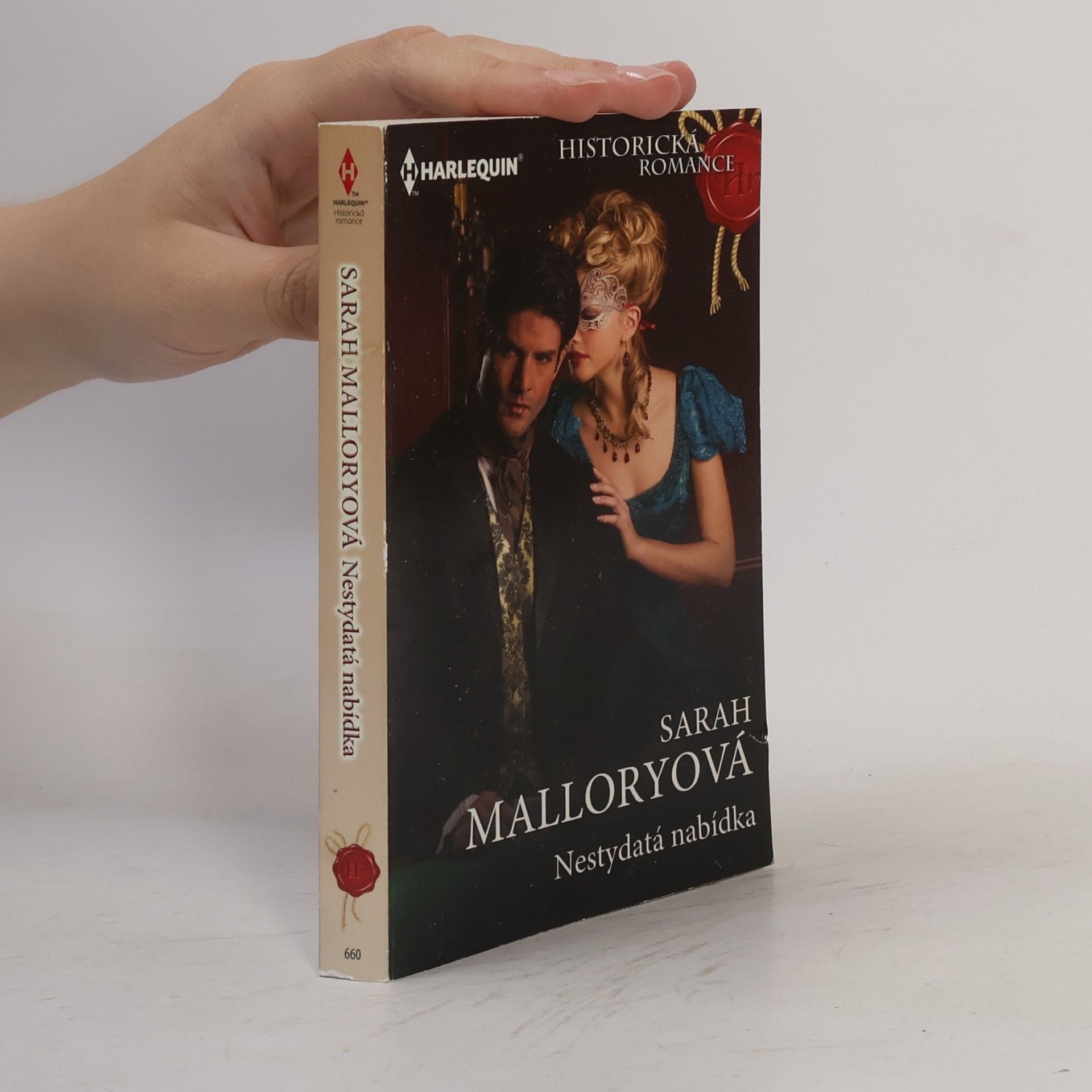 Sarah Mallory Nestydatá nabídka