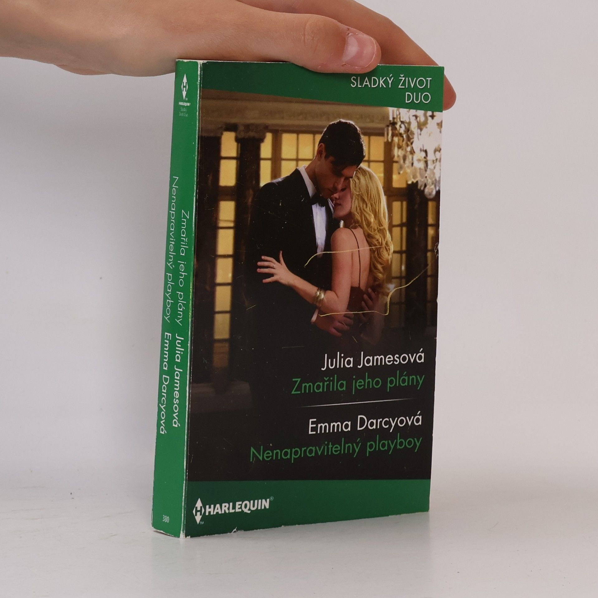 Julia James Zmařila jeho plány
