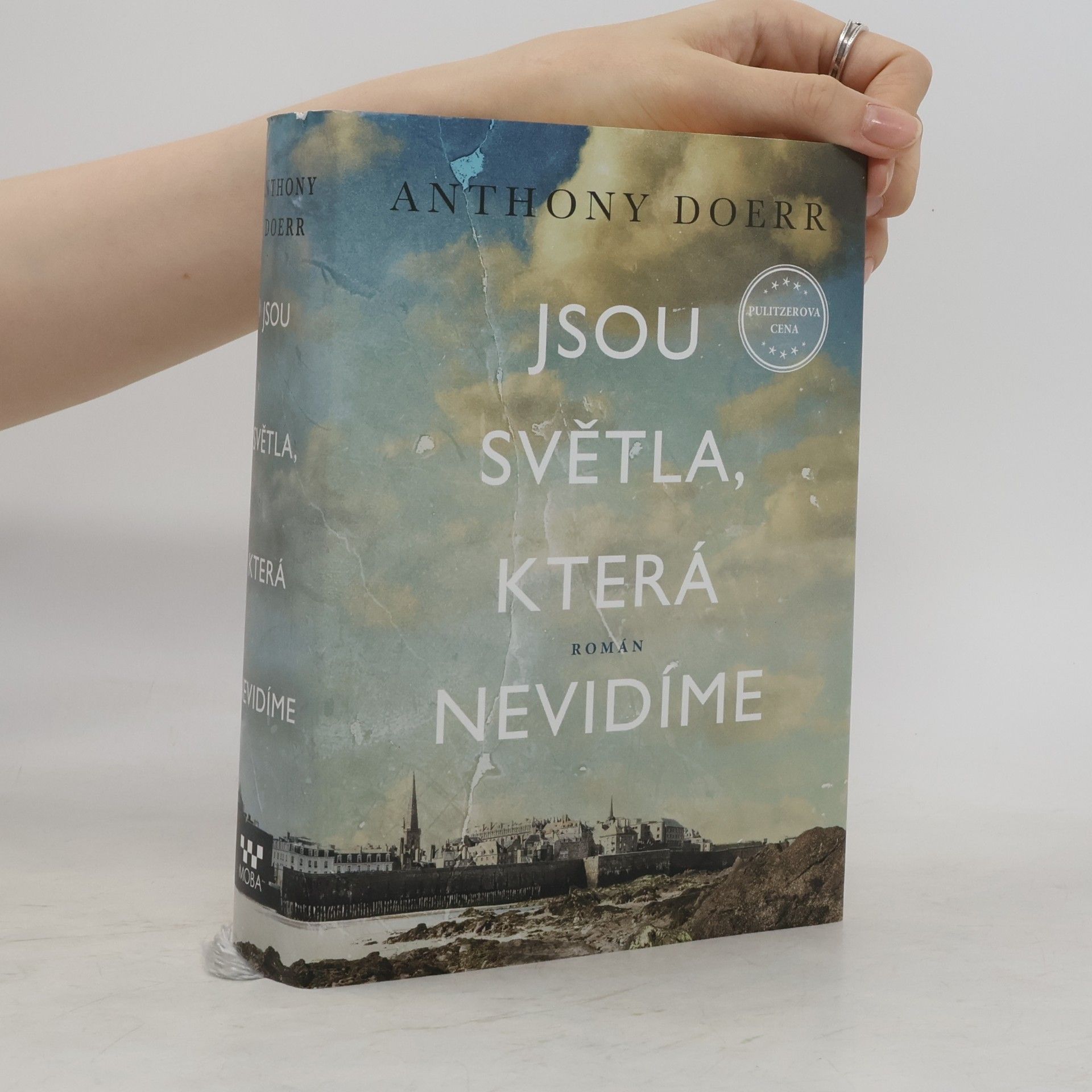 Anthony Doerr Jsou světla, která nevidíme