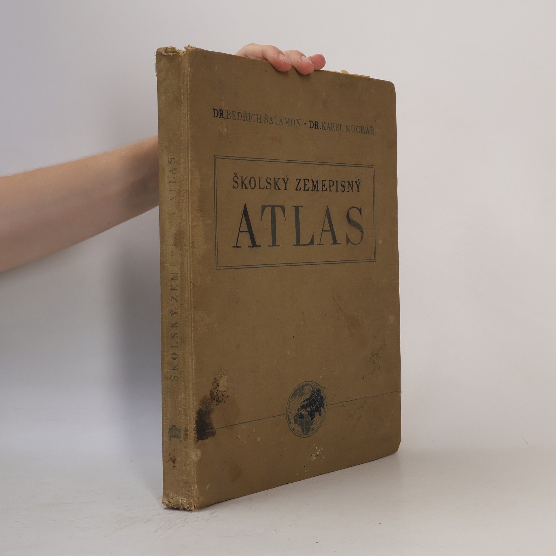Collectif d'auteurs Školský zemepisný atlas