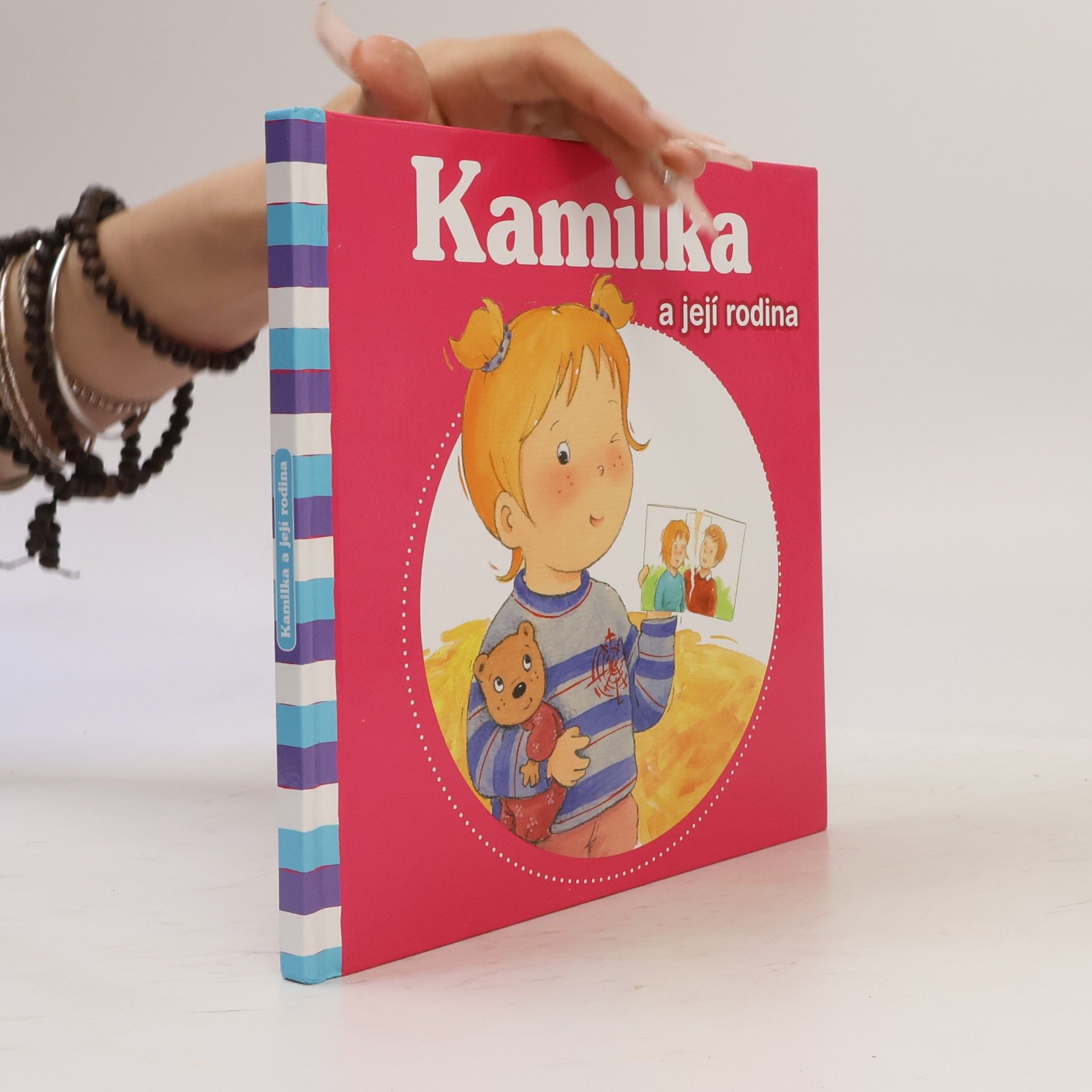 Aline de Pétigny Kamilka a její rodina