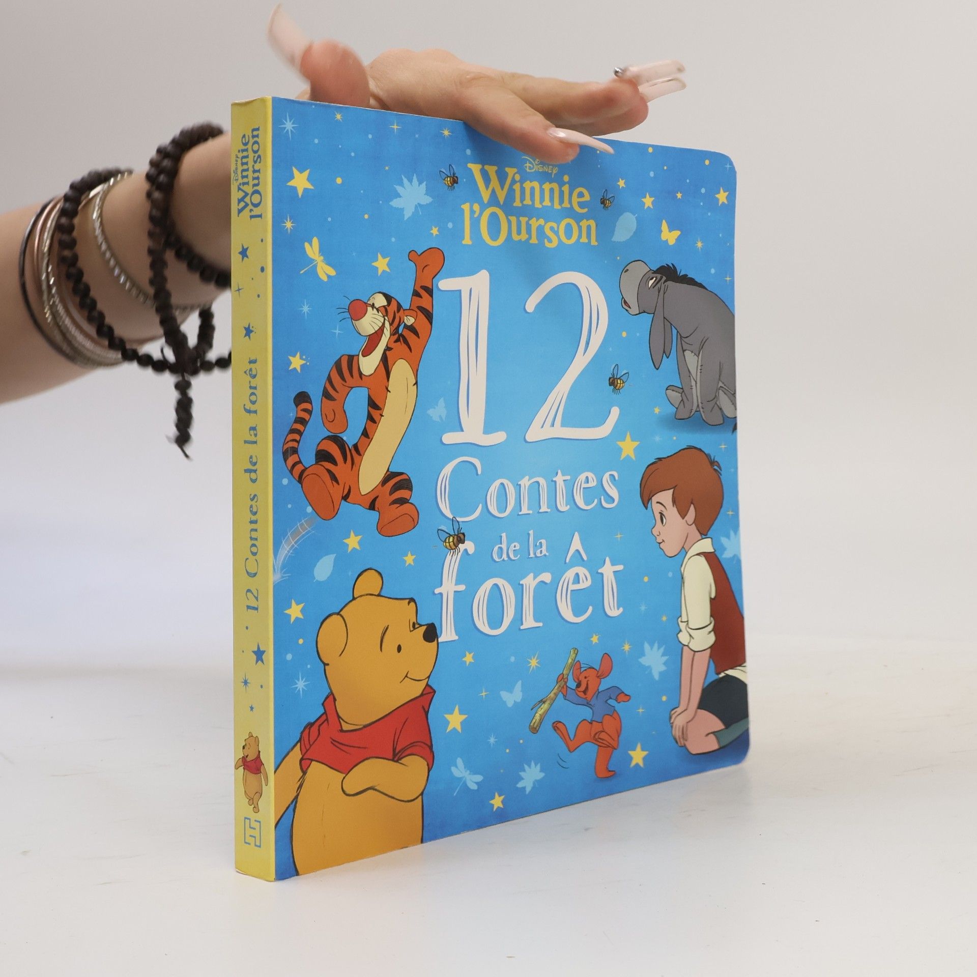 Winnie l'Ourson: 12 contes de la forêt
