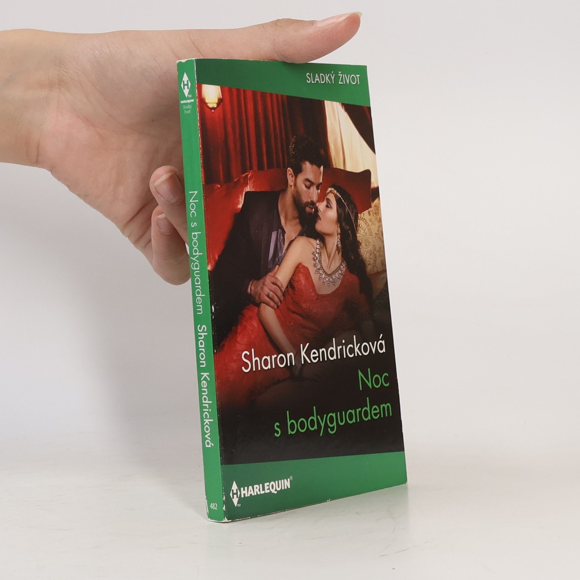 Kateřina Hamplová Noc s bodyguardem