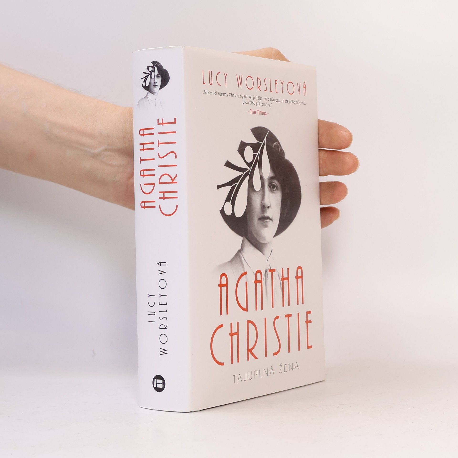 Lucy Worsley Agatha Christie : tajuplná žena