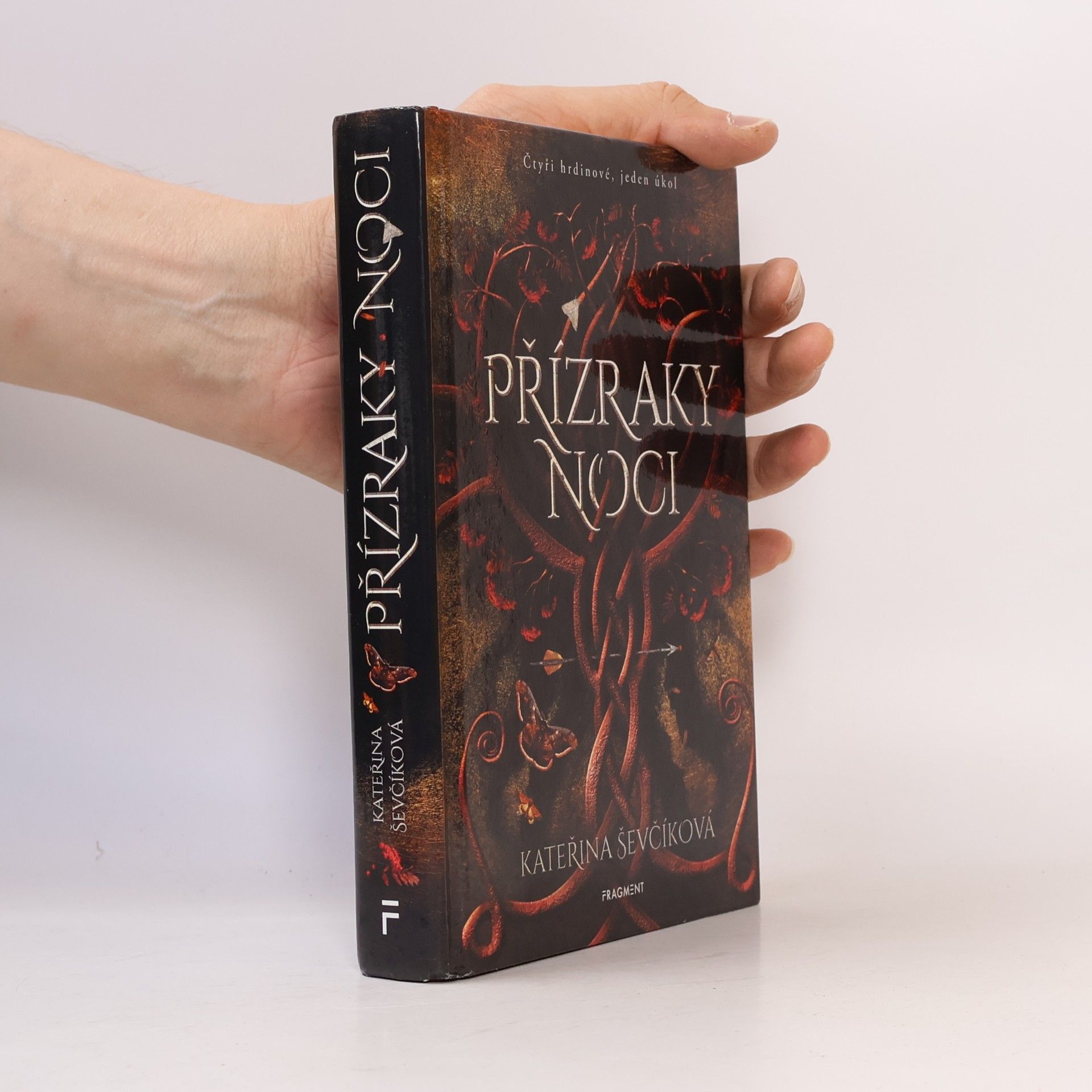 Kateřina Ševčíková Přízraky noci