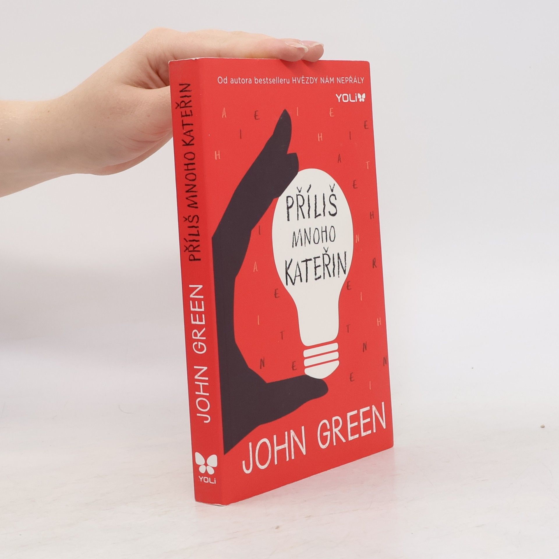 John Green Příliš mnoho Kateřin
