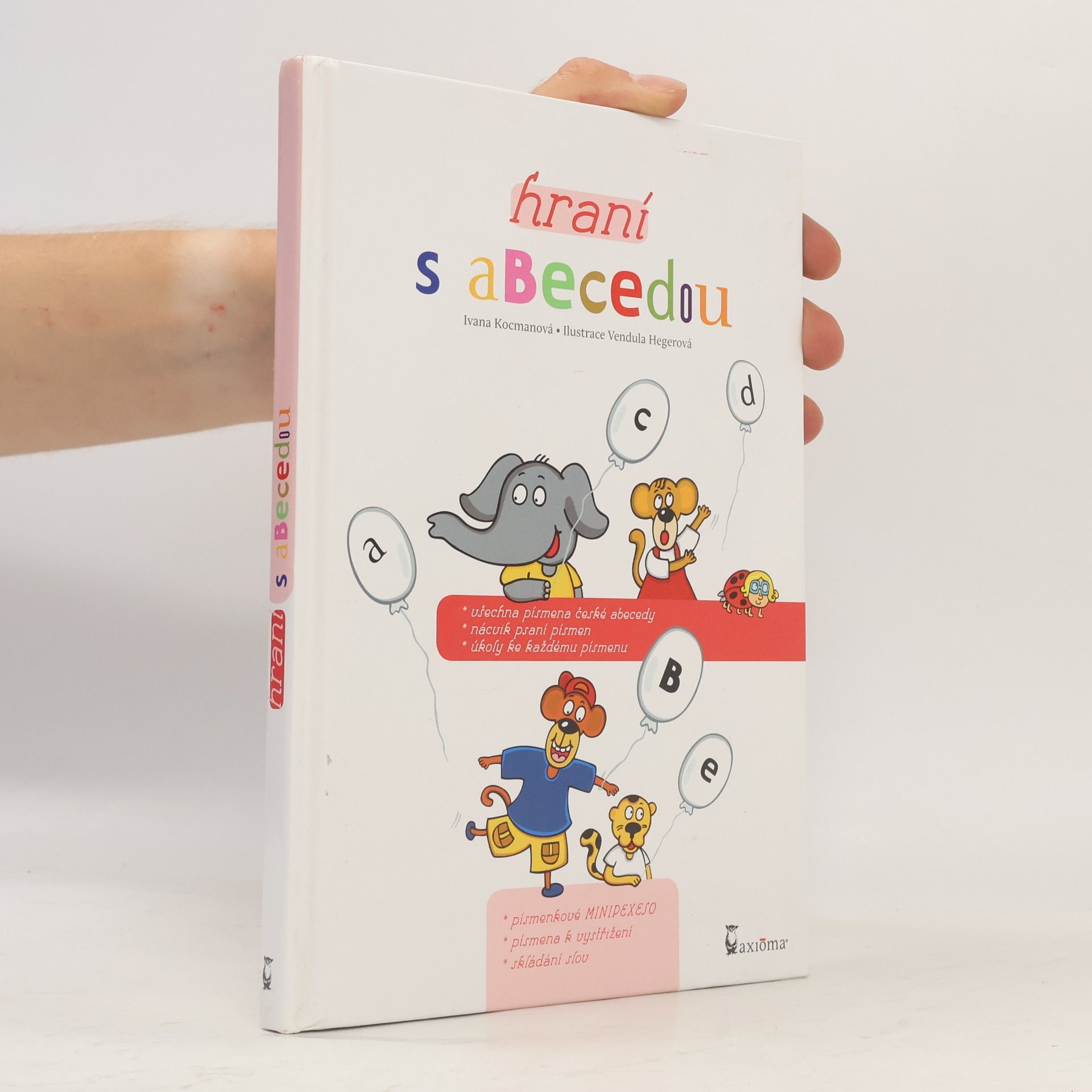 Vendula Hegerová Hraní s abecedou