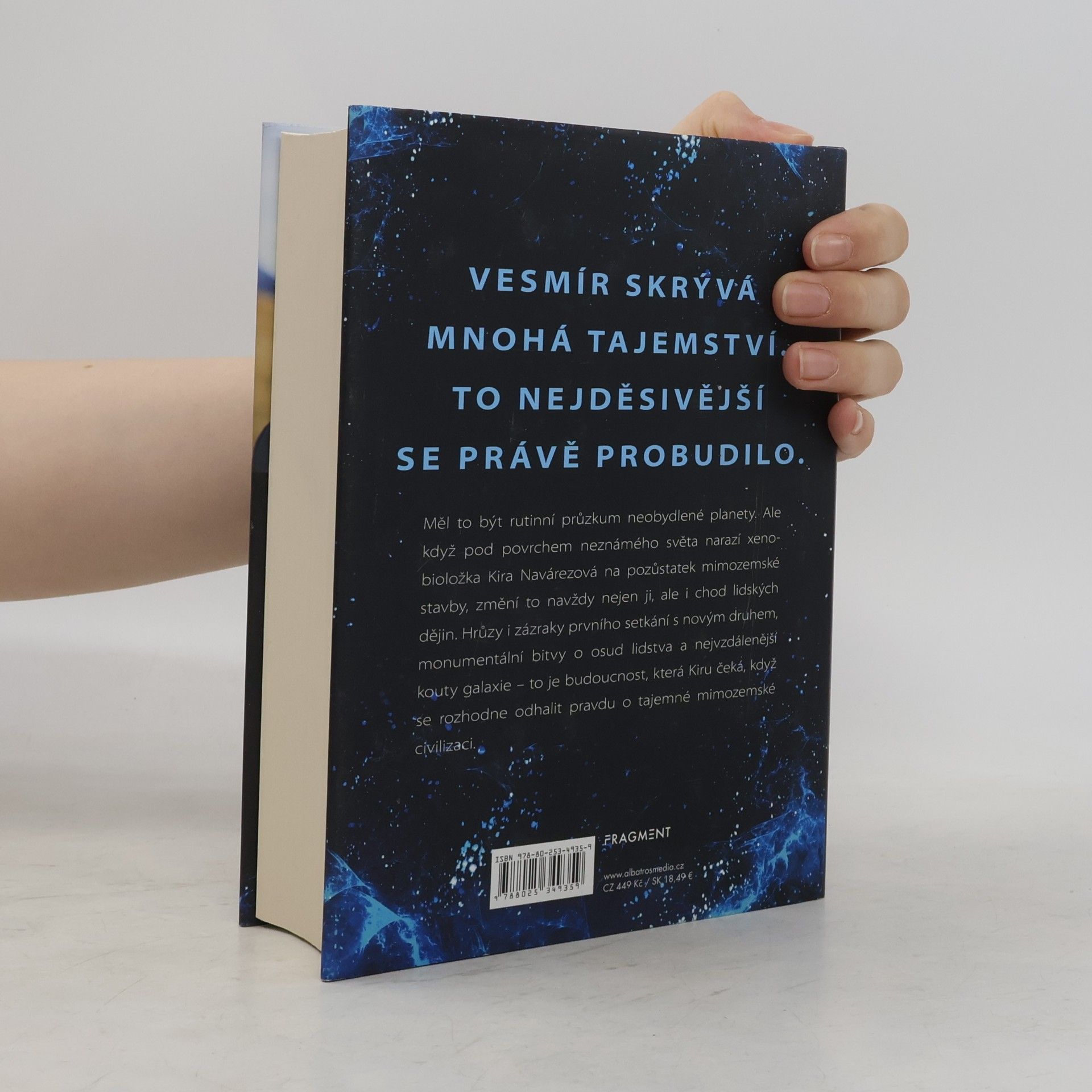 Christopher Paolini Spát v moři hvězd