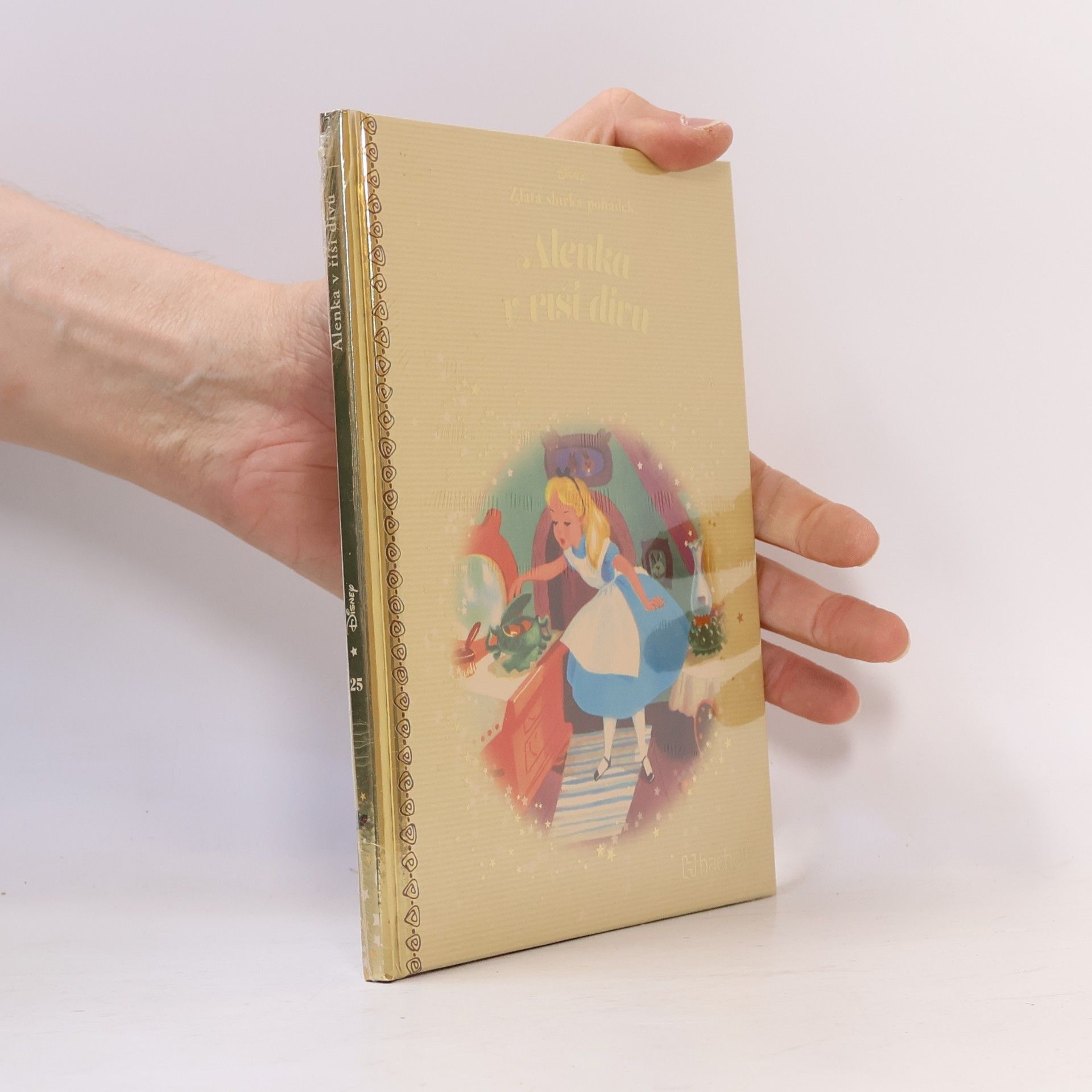 Collectif d'auteurs Zlatá sbírka pohádek 25. Alenka v říši divů