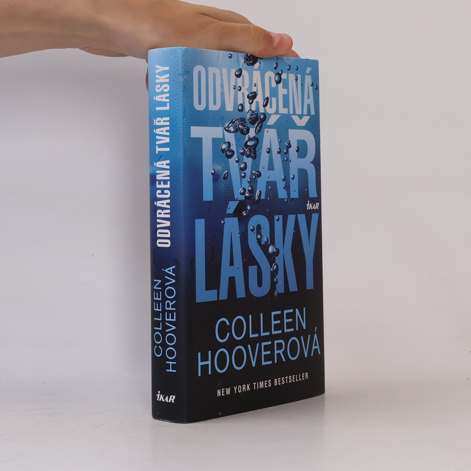 Colleen Hoover Odvrácená tvář lásky