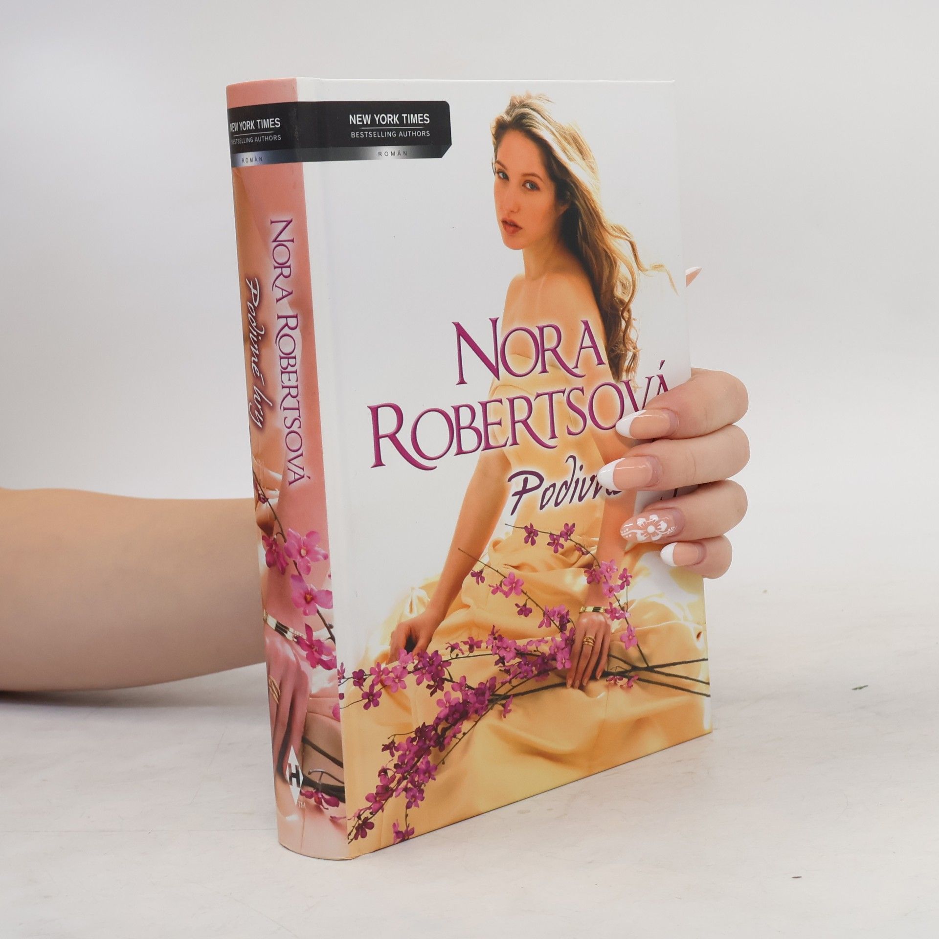 Nora Roberts Podivné hry