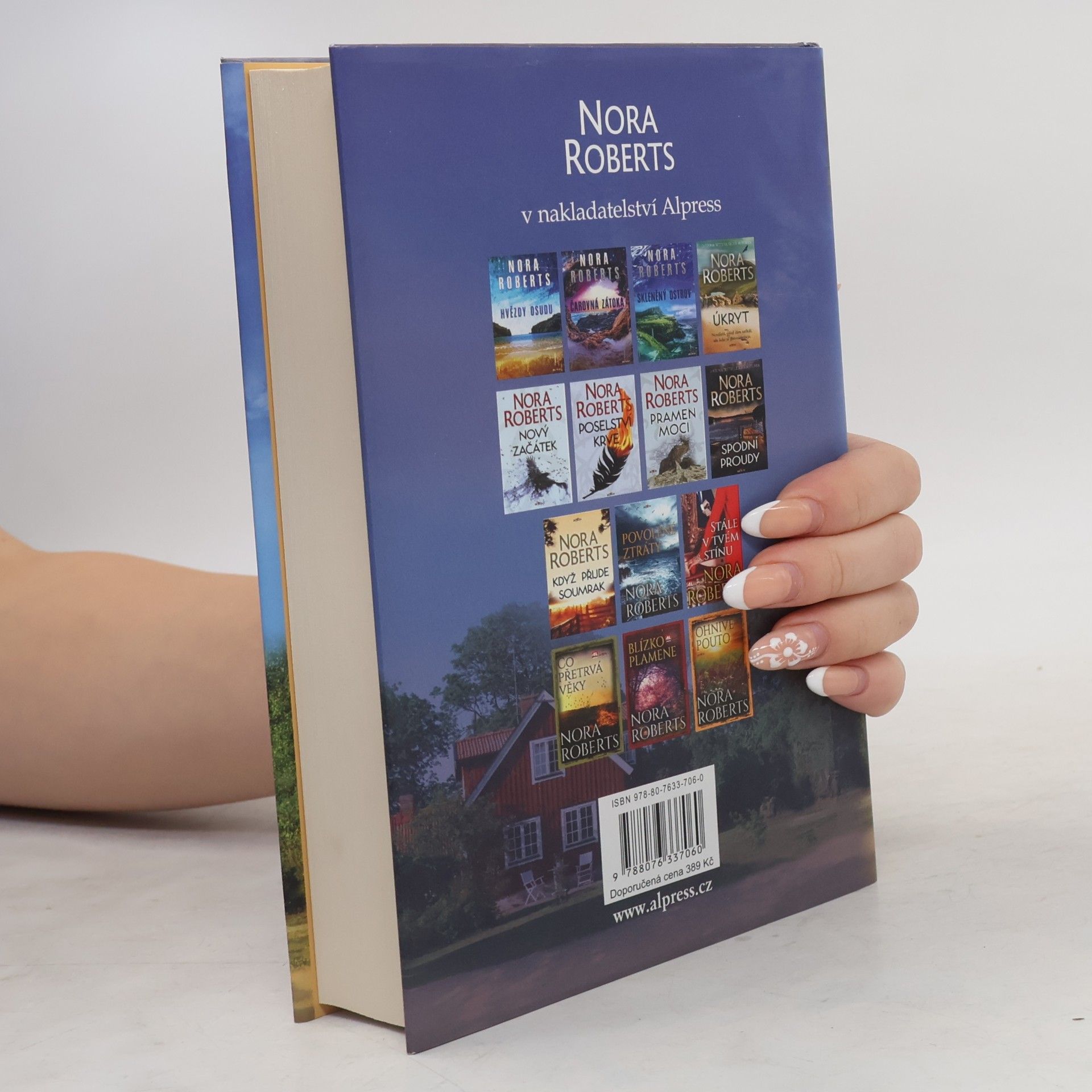Nora Roberts Stejná jako ona