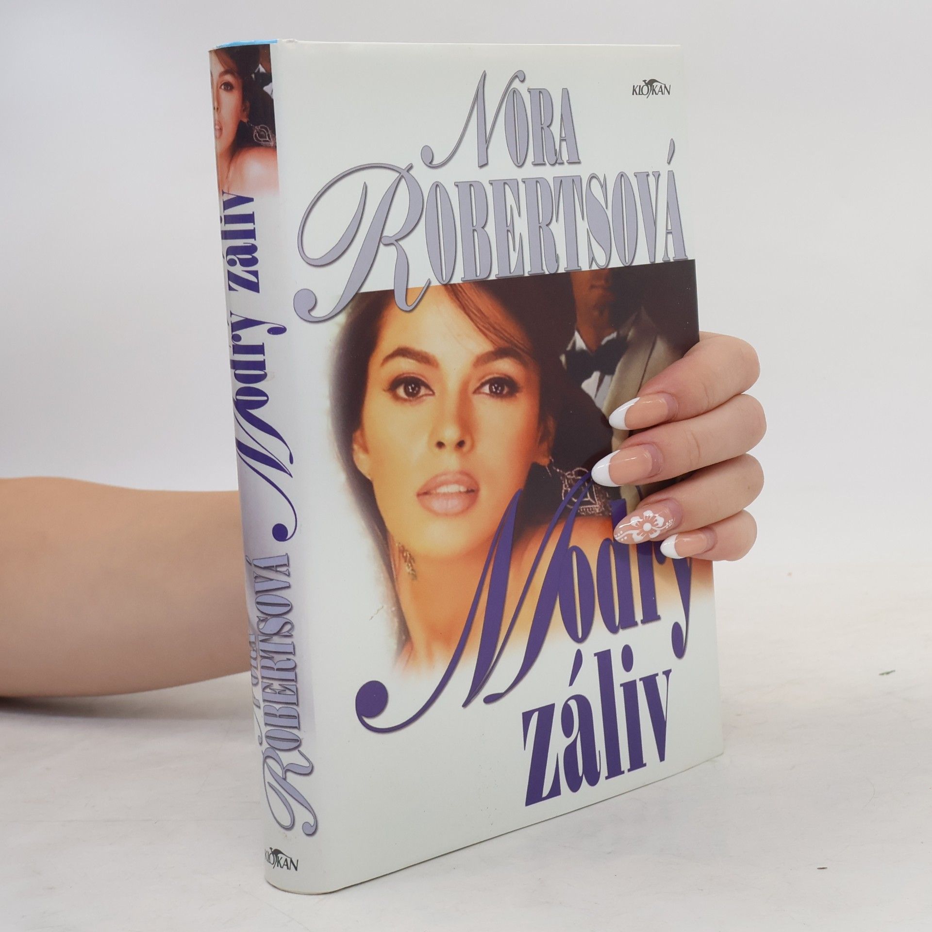 Nora Roberts Modrý záliv