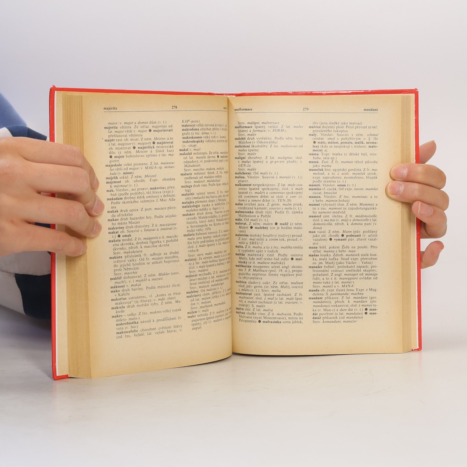 Josef Holub Stručný etymologický slovník jazyka českého