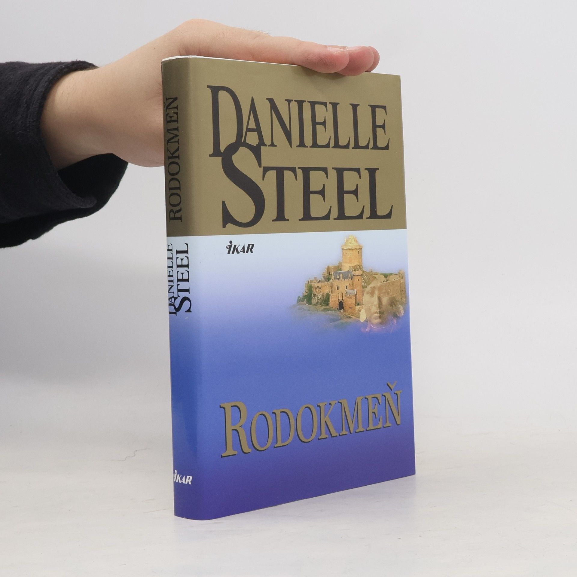 Danielle Steel Rodokmeň