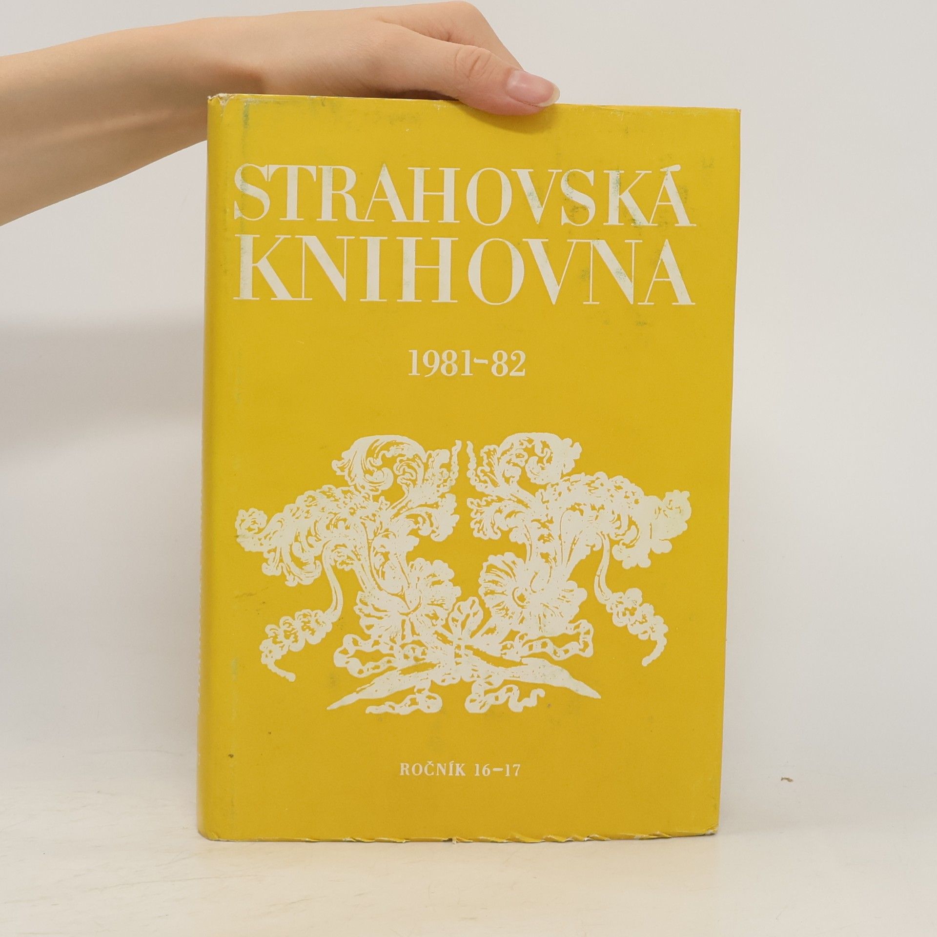 Pravoslav Kniedl Strahovská knihovna 1981-82 : Sborník Památníku národního písemnictvví : Ročník 16-17