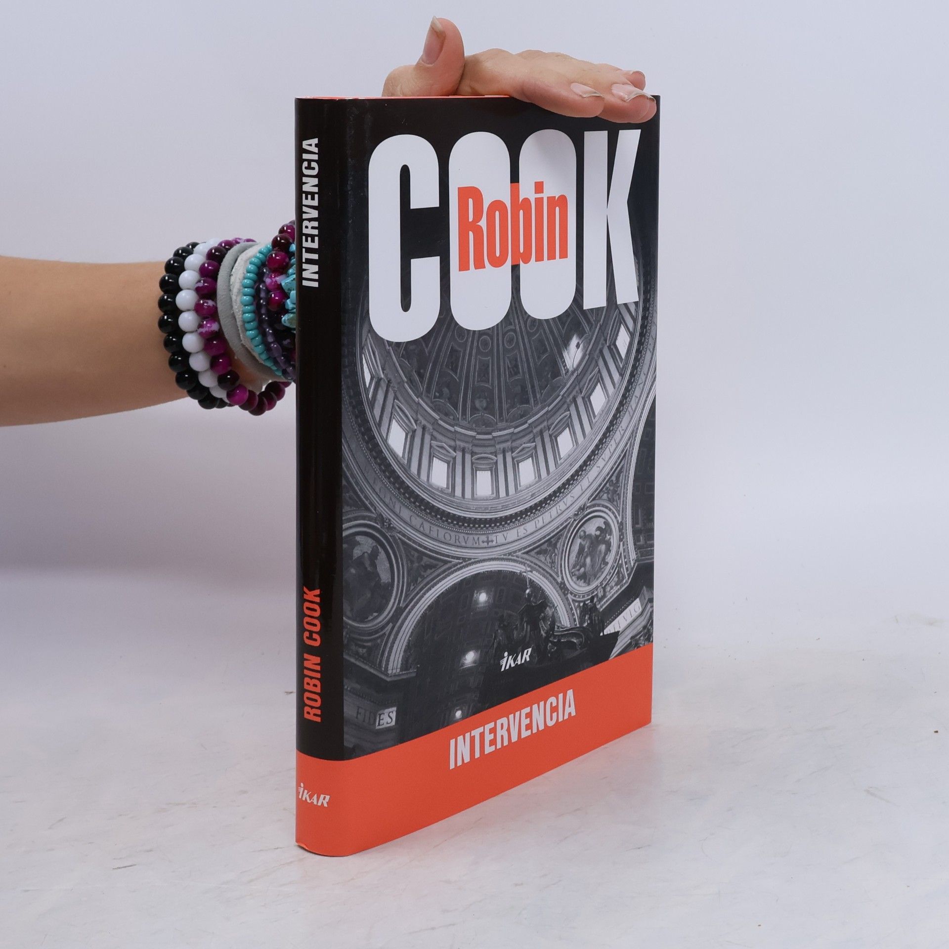 Robin Cook Intervencia