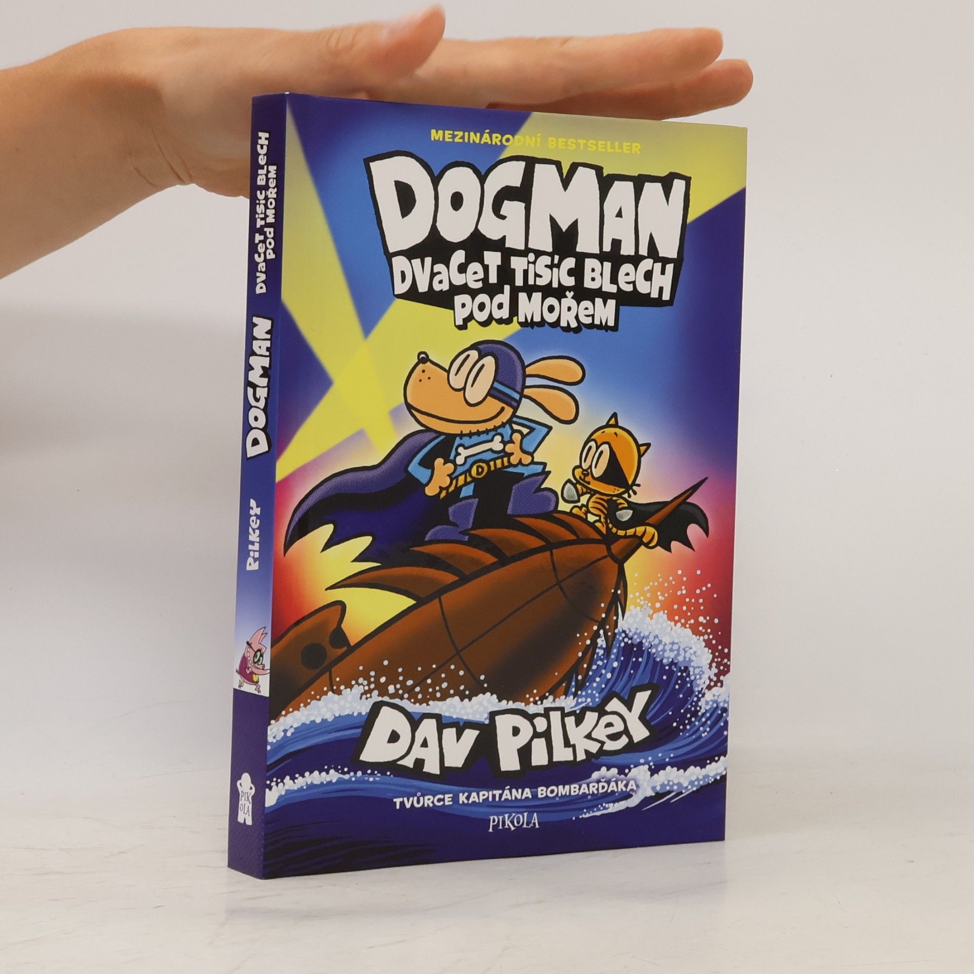 Dav Pilkey Dogman : dvacer tisíc blech pod mořem