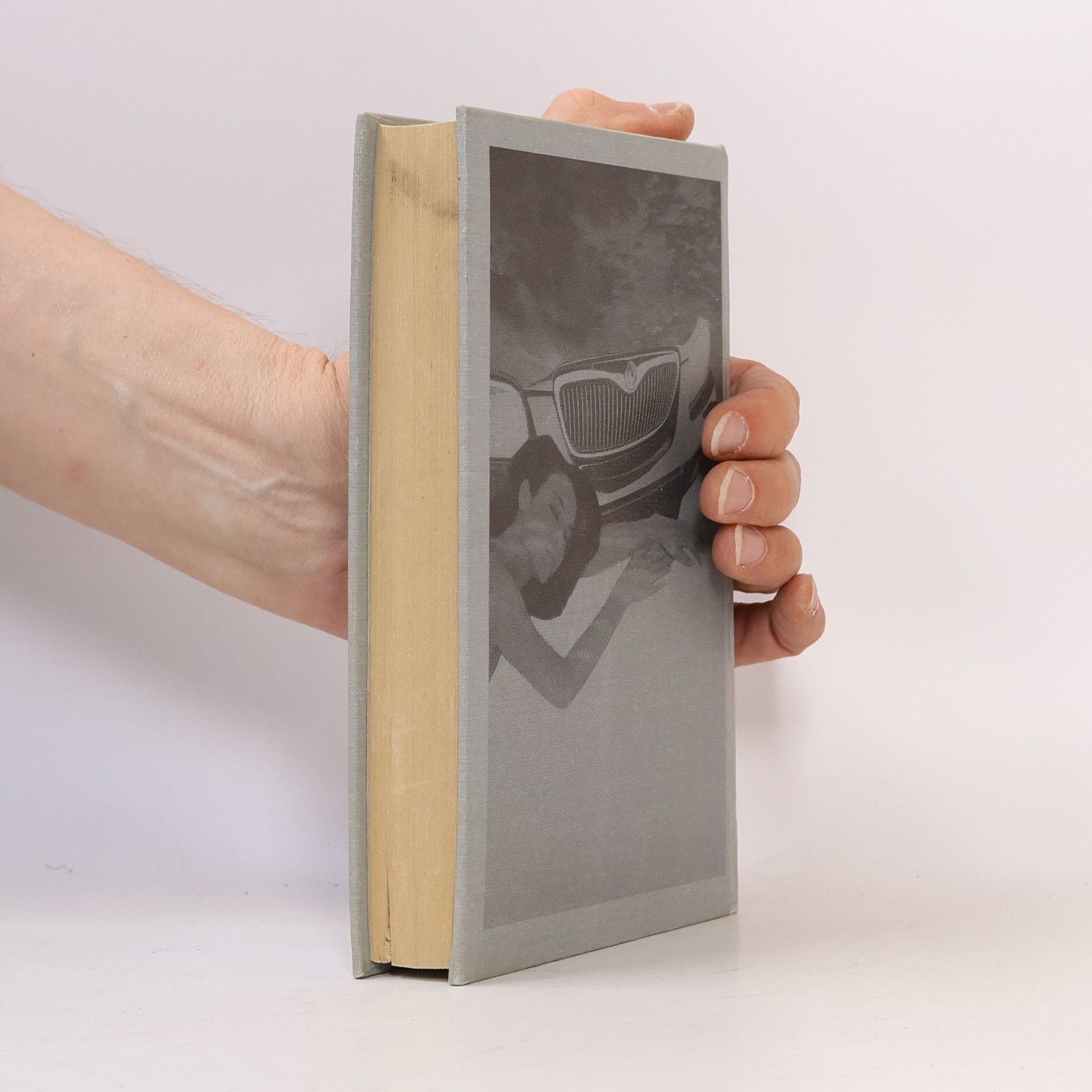 John D. MacDonald Třikrát havarijní poradce Travis McGee