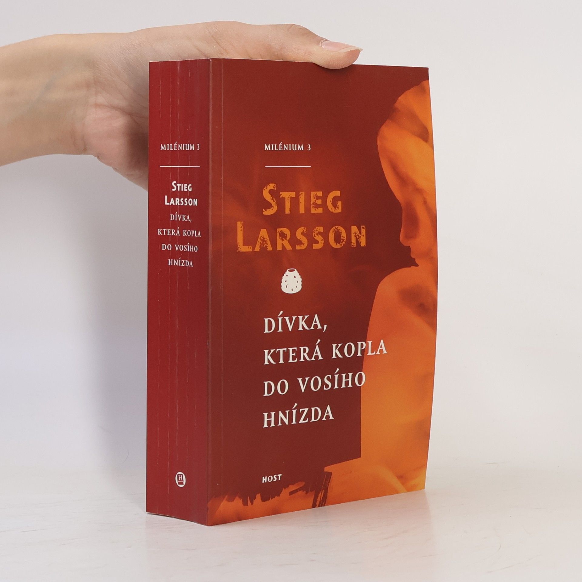 Stieg Larsson Dívka, která kopla do vosího hnízda