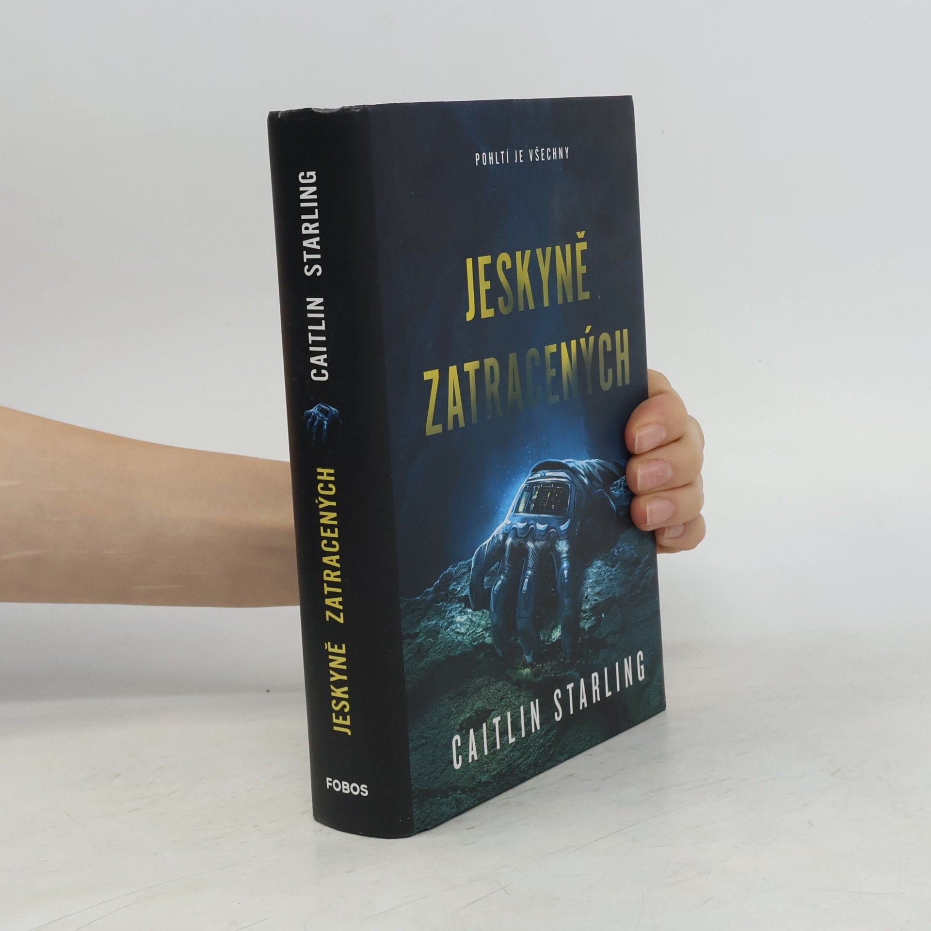 Caitlin Starling Jeskyně zatracených