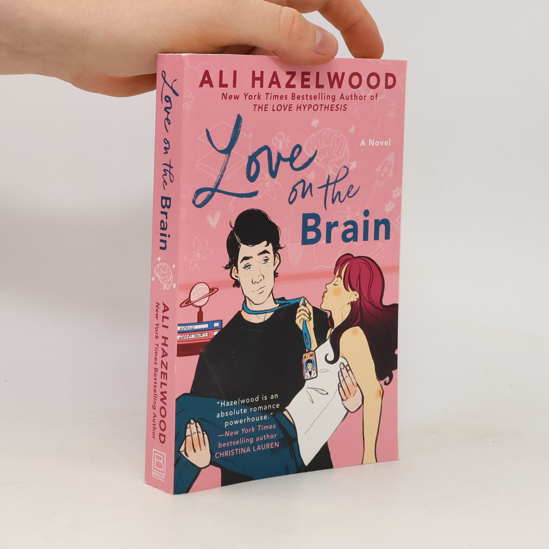 Ali Hazelwood Love on the Brain