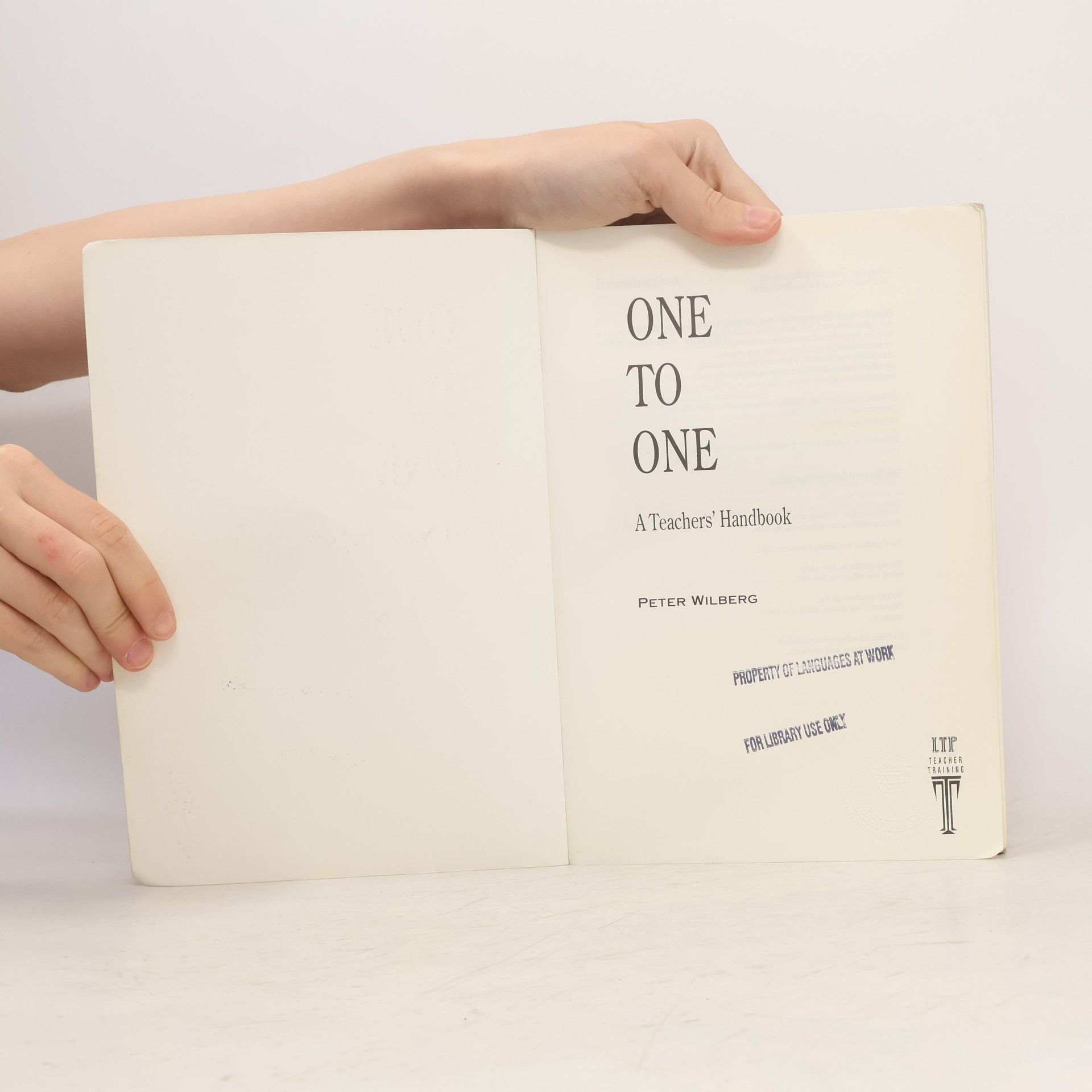 Peter Wilberg One to one. A teachers' handbook