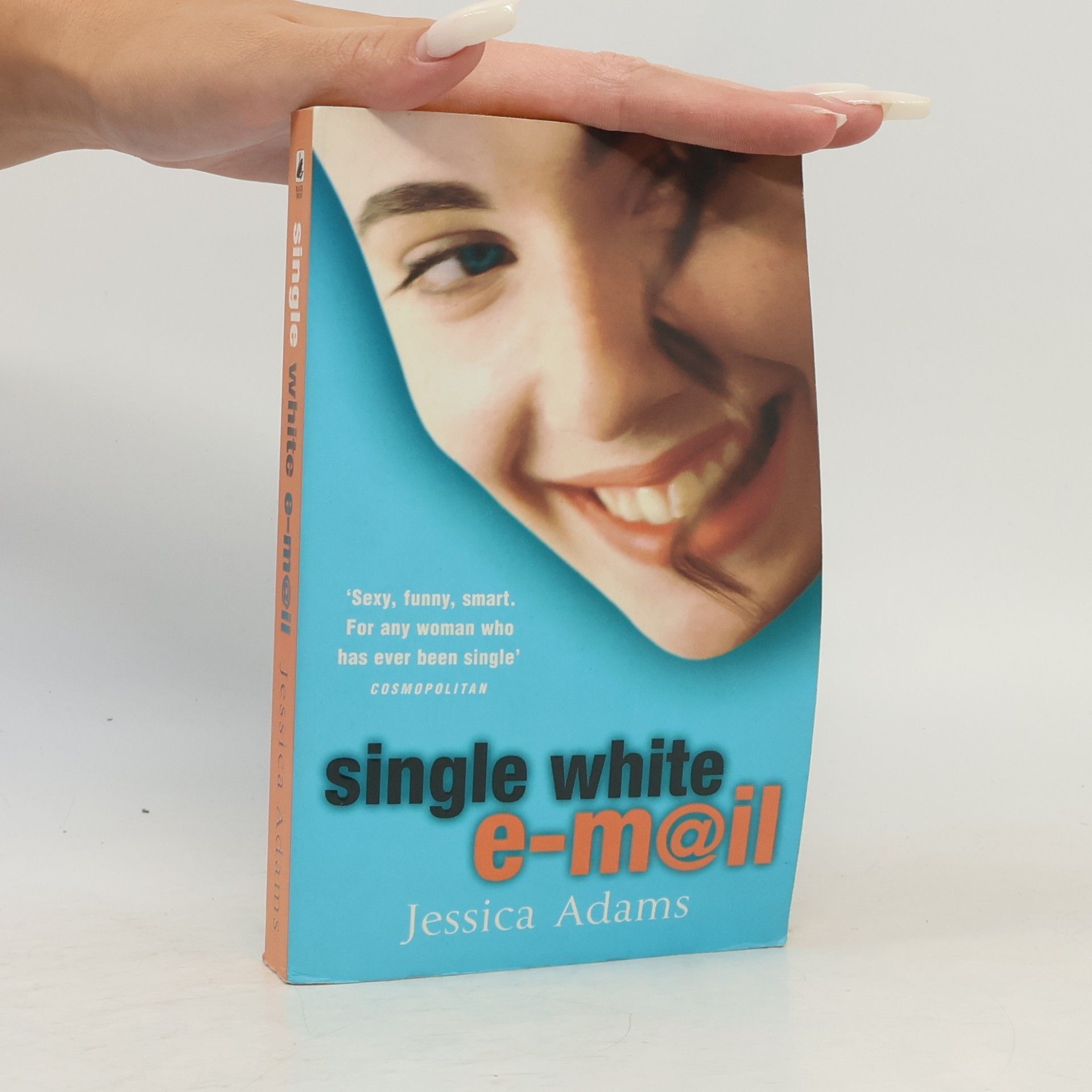 Jessica Adams Single white e-mail
