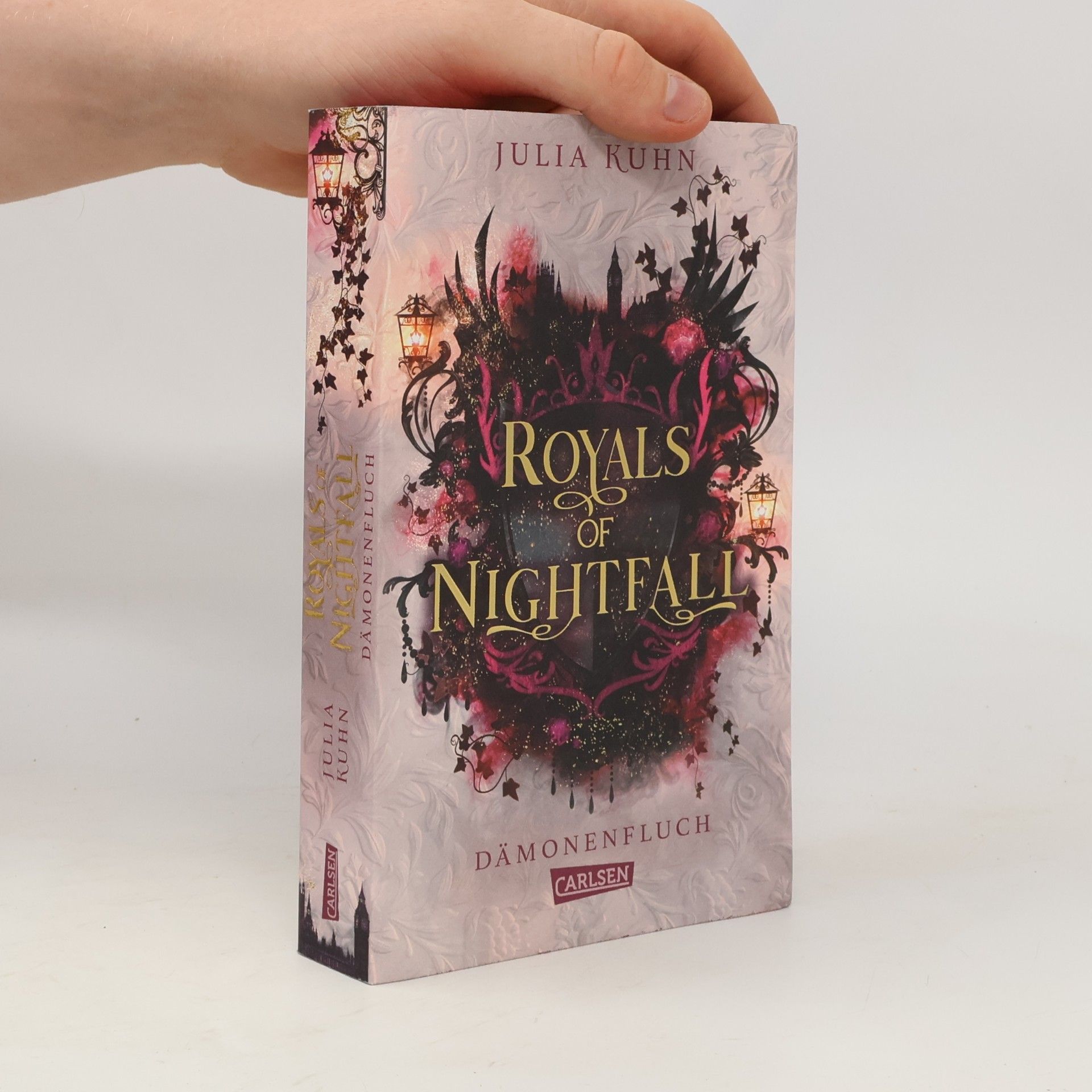 Julia Kuhn Royals of Nightfall