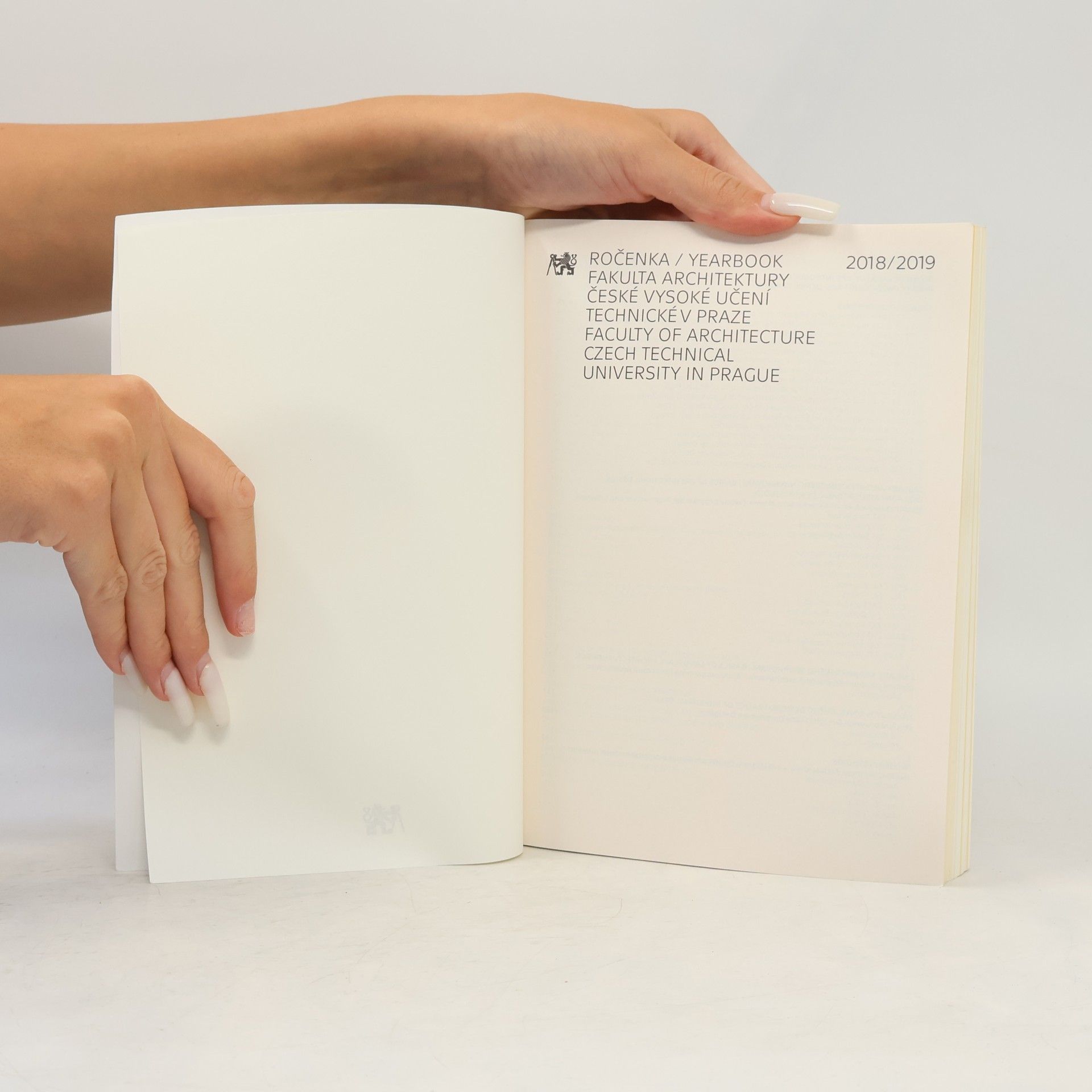 Auteurscollectief Ročenka / Yearbook Fakulta architektury České vysoké učení technické v Praze 2018/2019