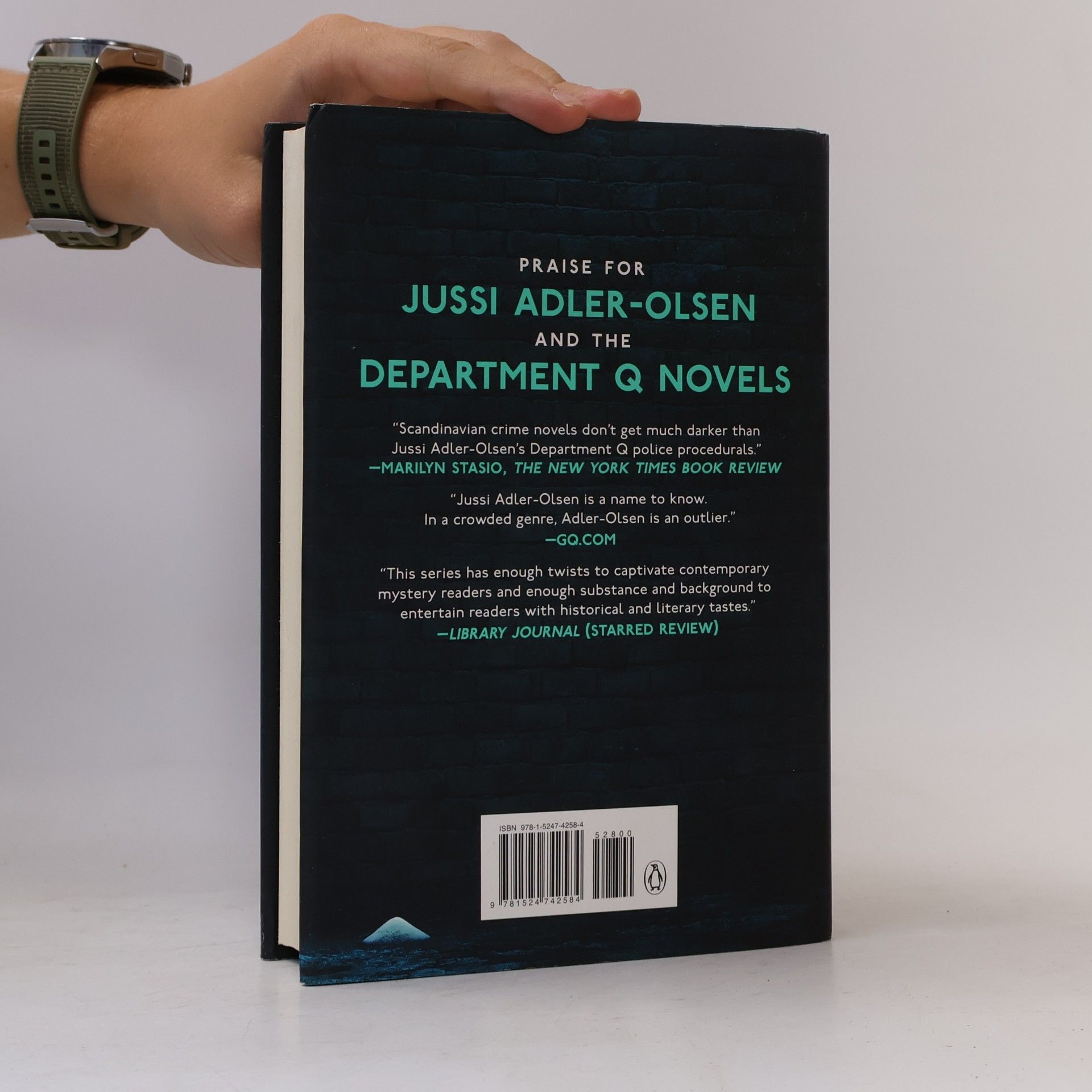 Jussi Adler-Olsen The Shadow Murders: A Department Q Novel