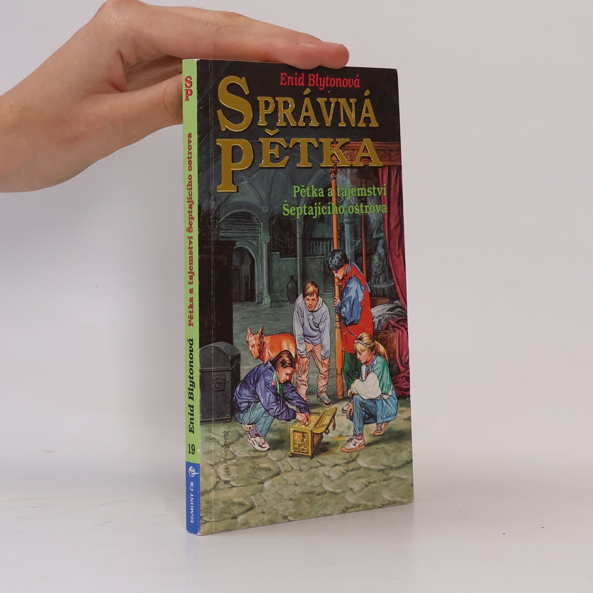 Enid Blyton Správná pětka. Pětka a tajemství Šeptajícího ostrova