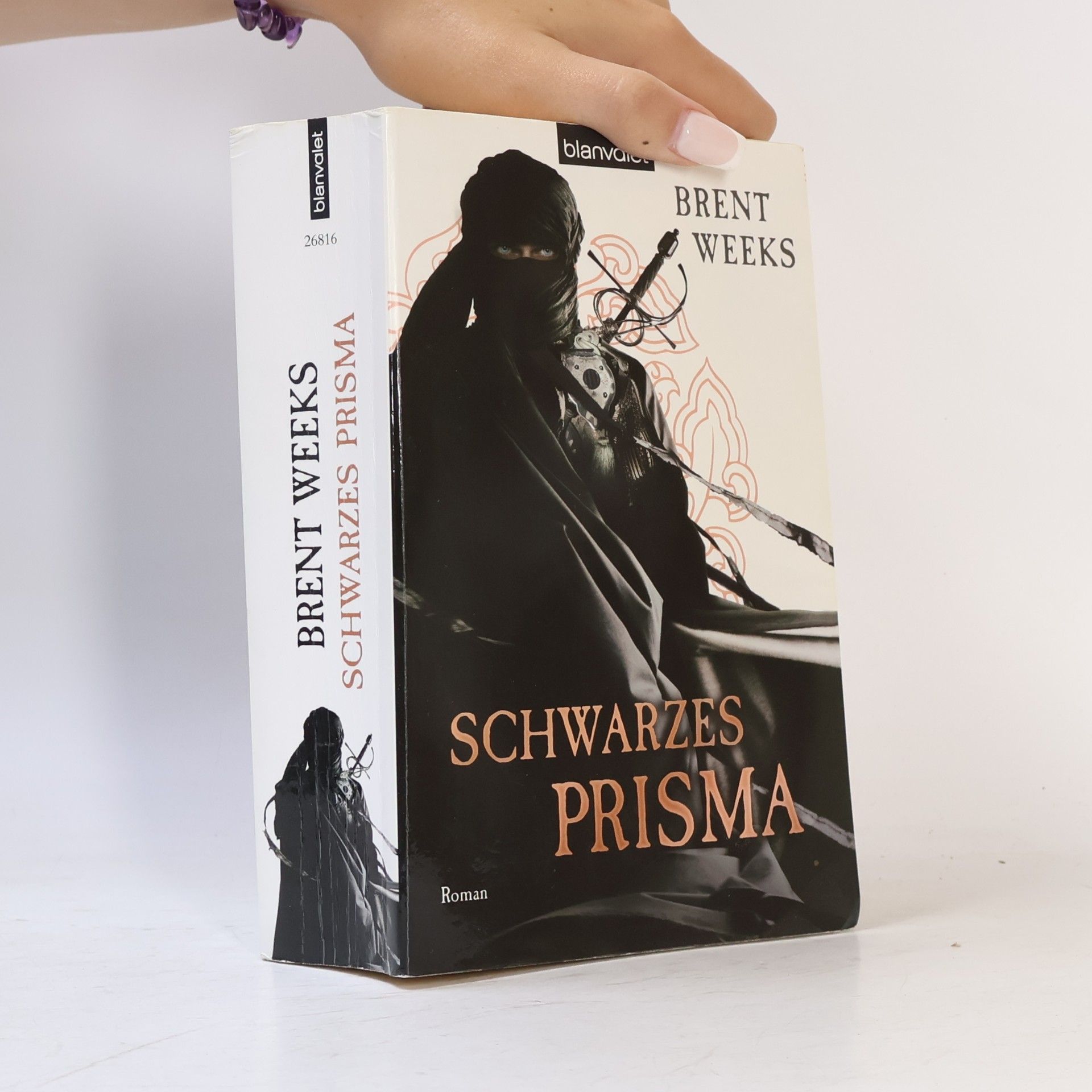 Brent Weeks Schwarzes Prisma