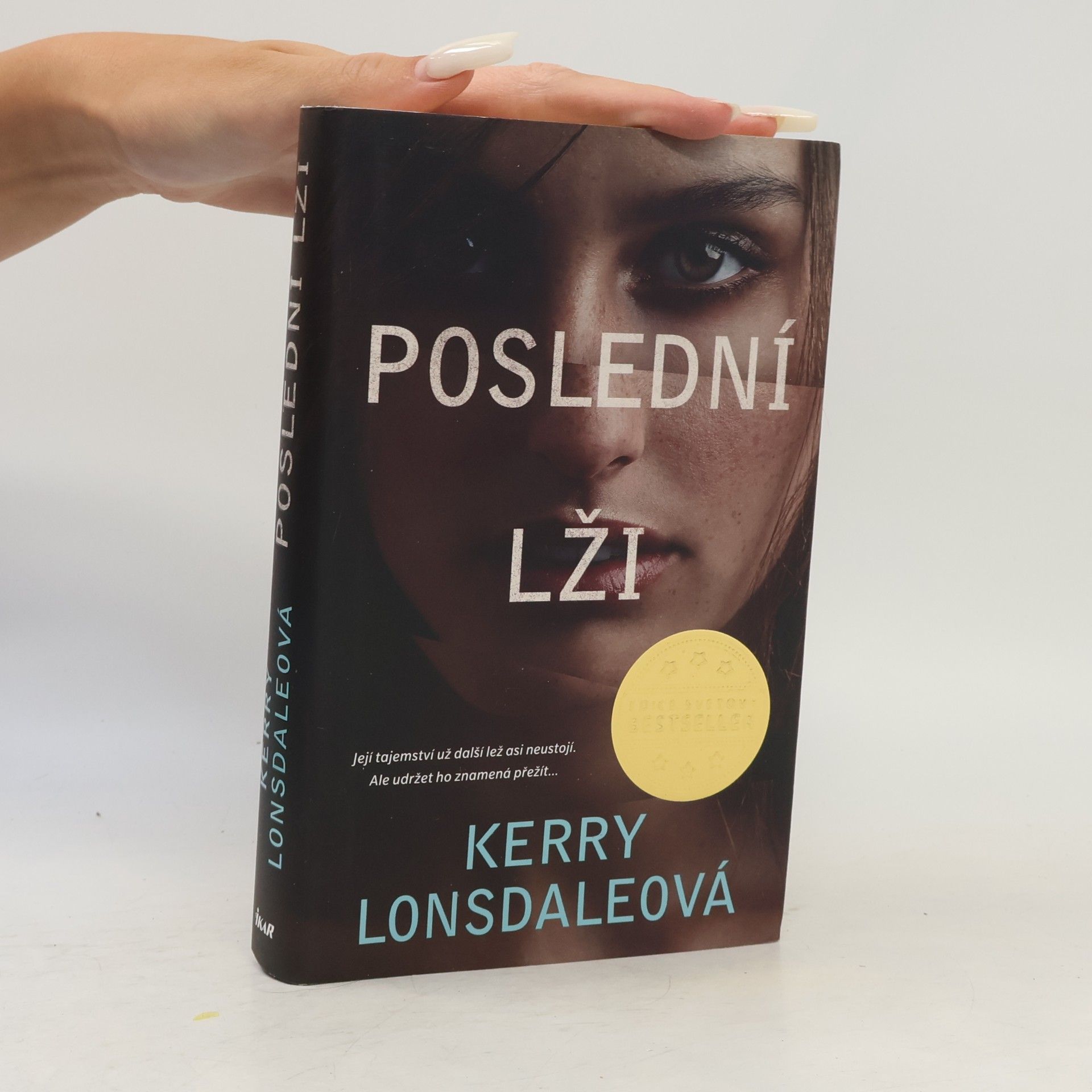 Kerry Lonsdale Poslední lži