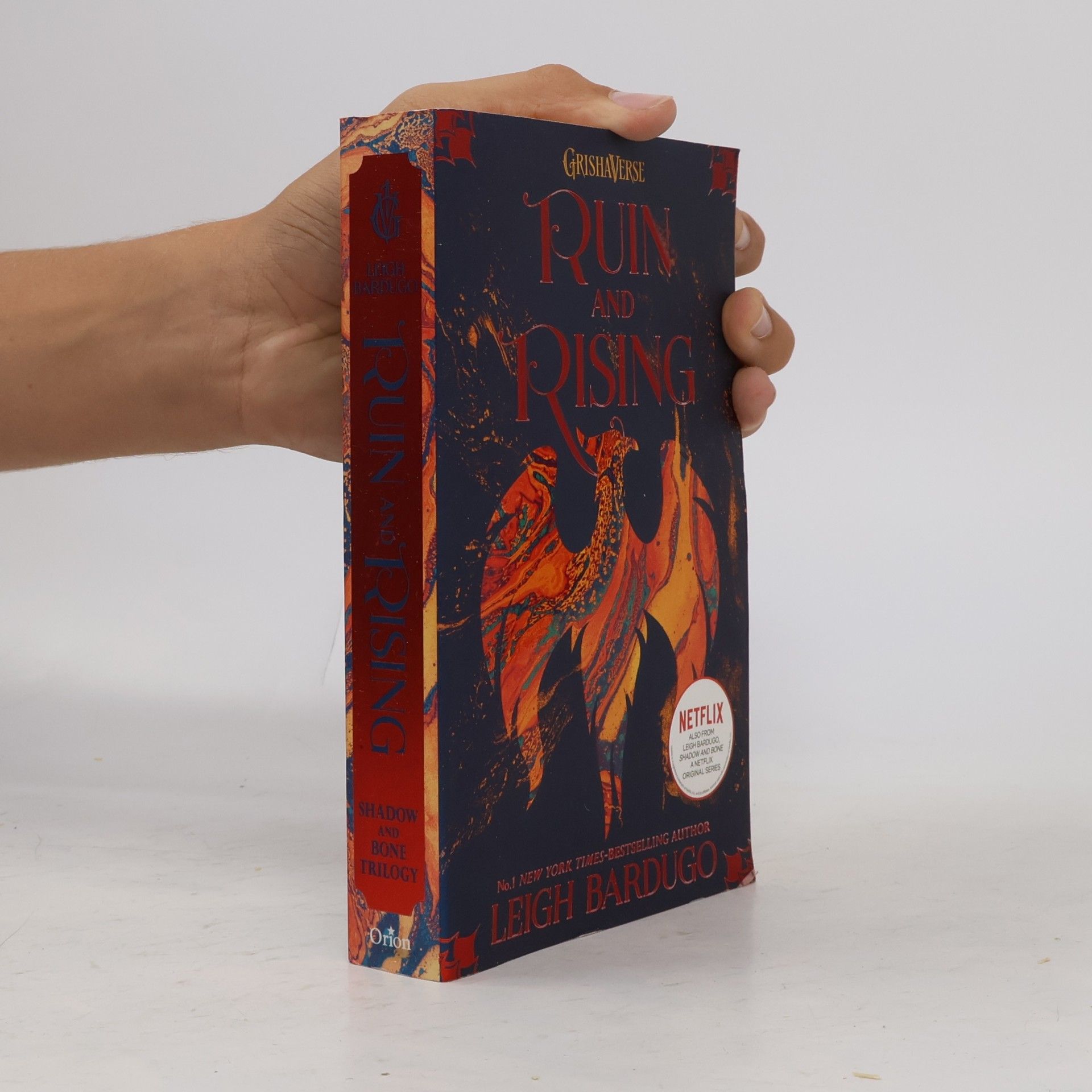 Leigh Bardugo Ruin and rising