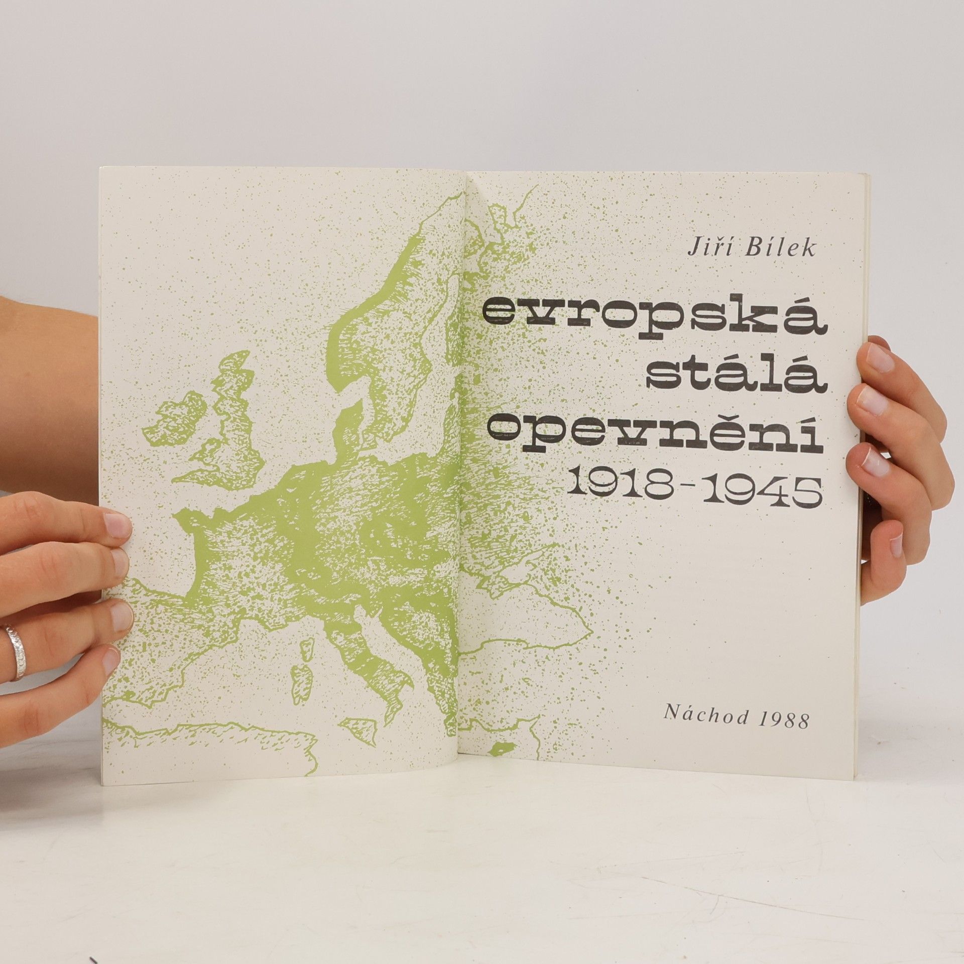 Jiří Bílek Evropská stálá opevnění 1918-1945