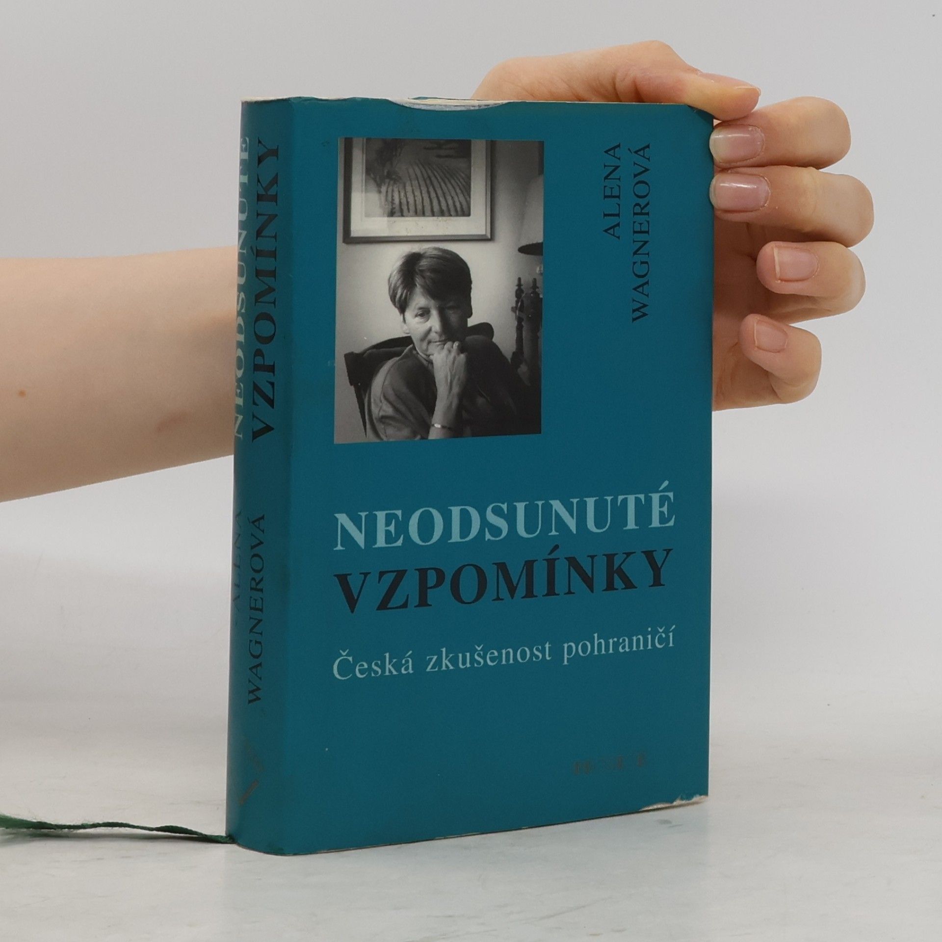 ̀ Alena K. Wagnerov Neodsunuté vzpomínky
