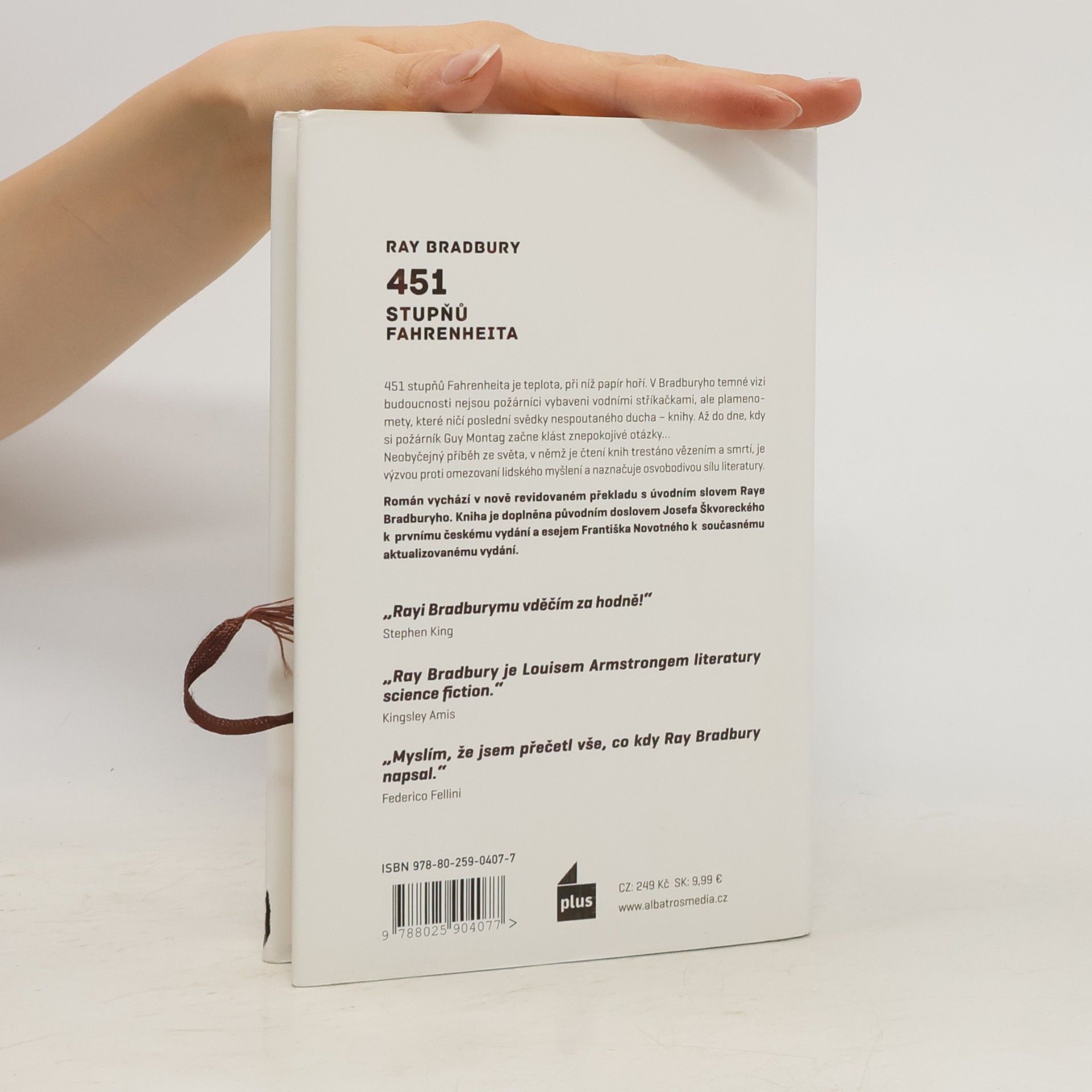 Ray Bradbury 451 stupňů Fahrenheita