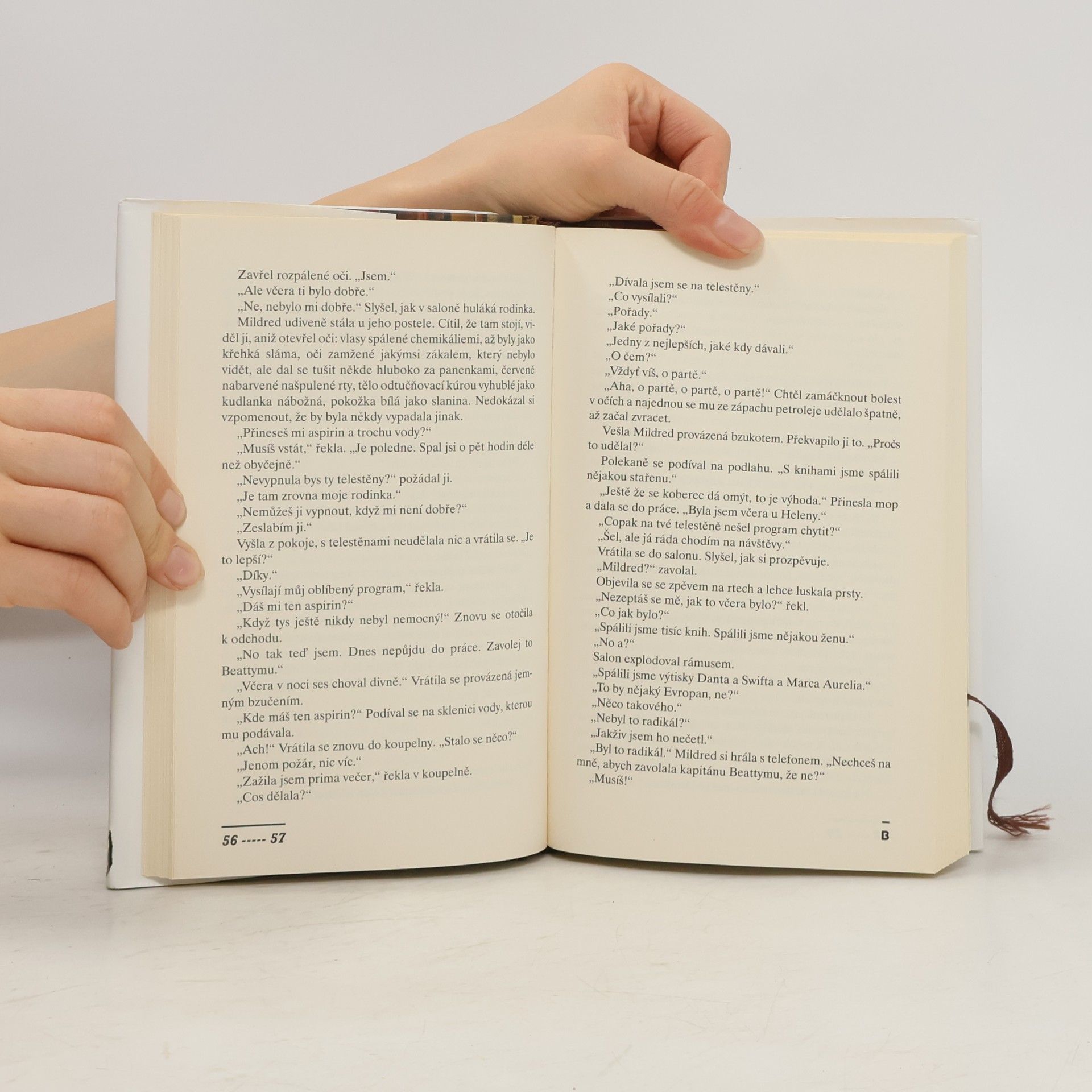 Ray Bradbury 451 stupňů Fahrenheita
