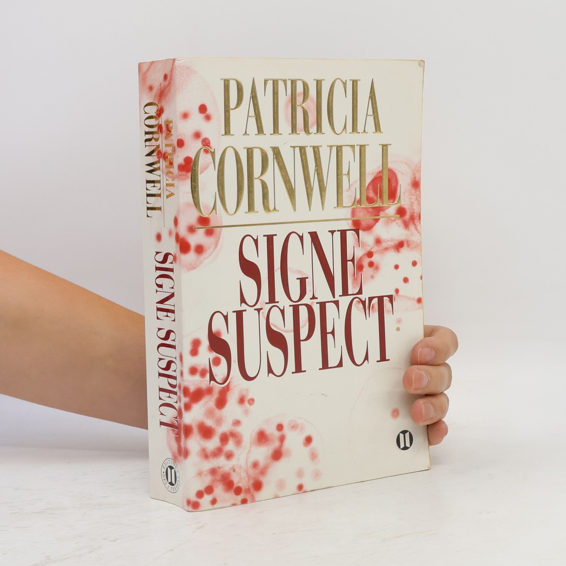 Patricia Cornwell Signe suspect